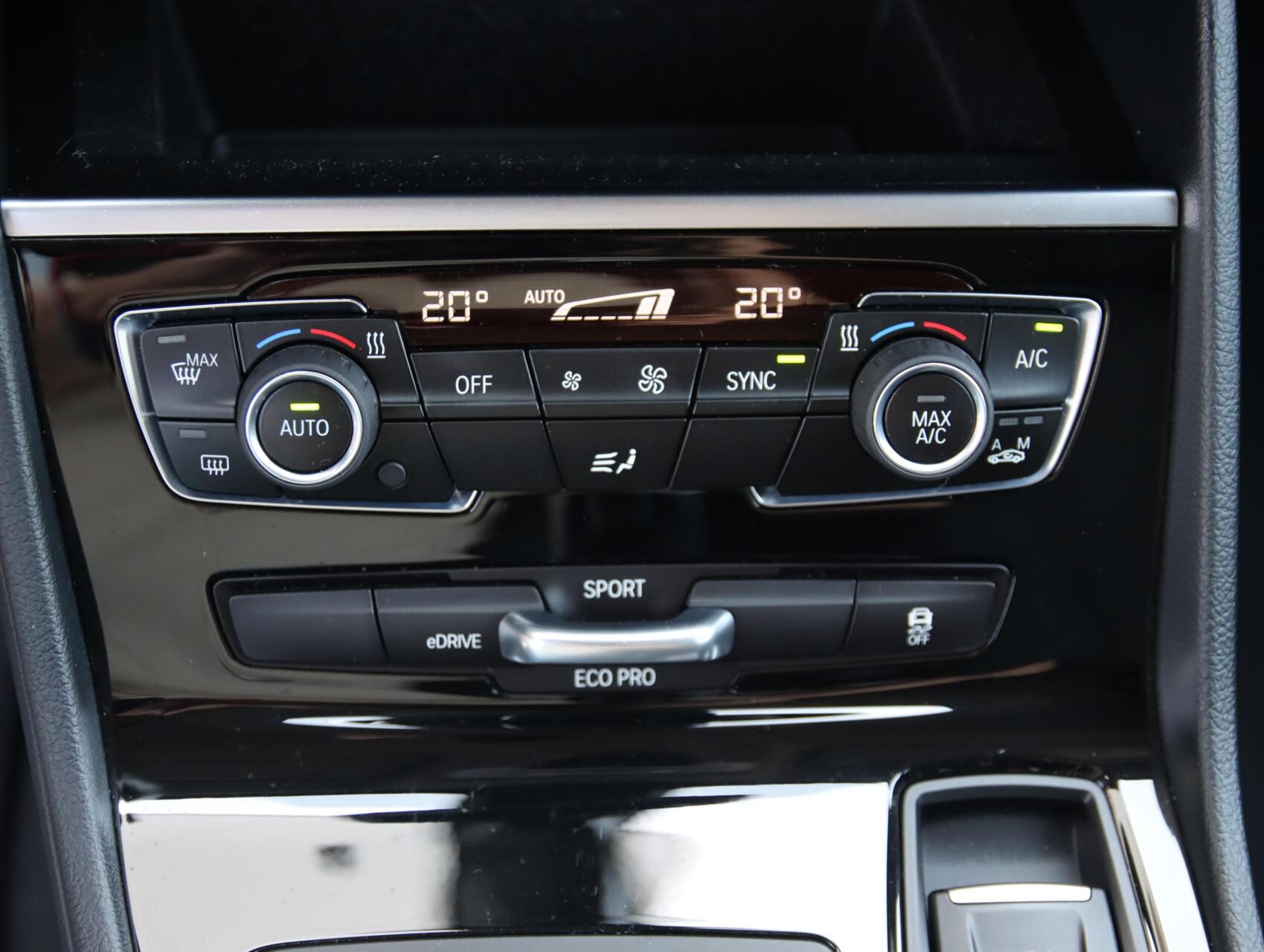 Foto van BMW 225xe Iperformance