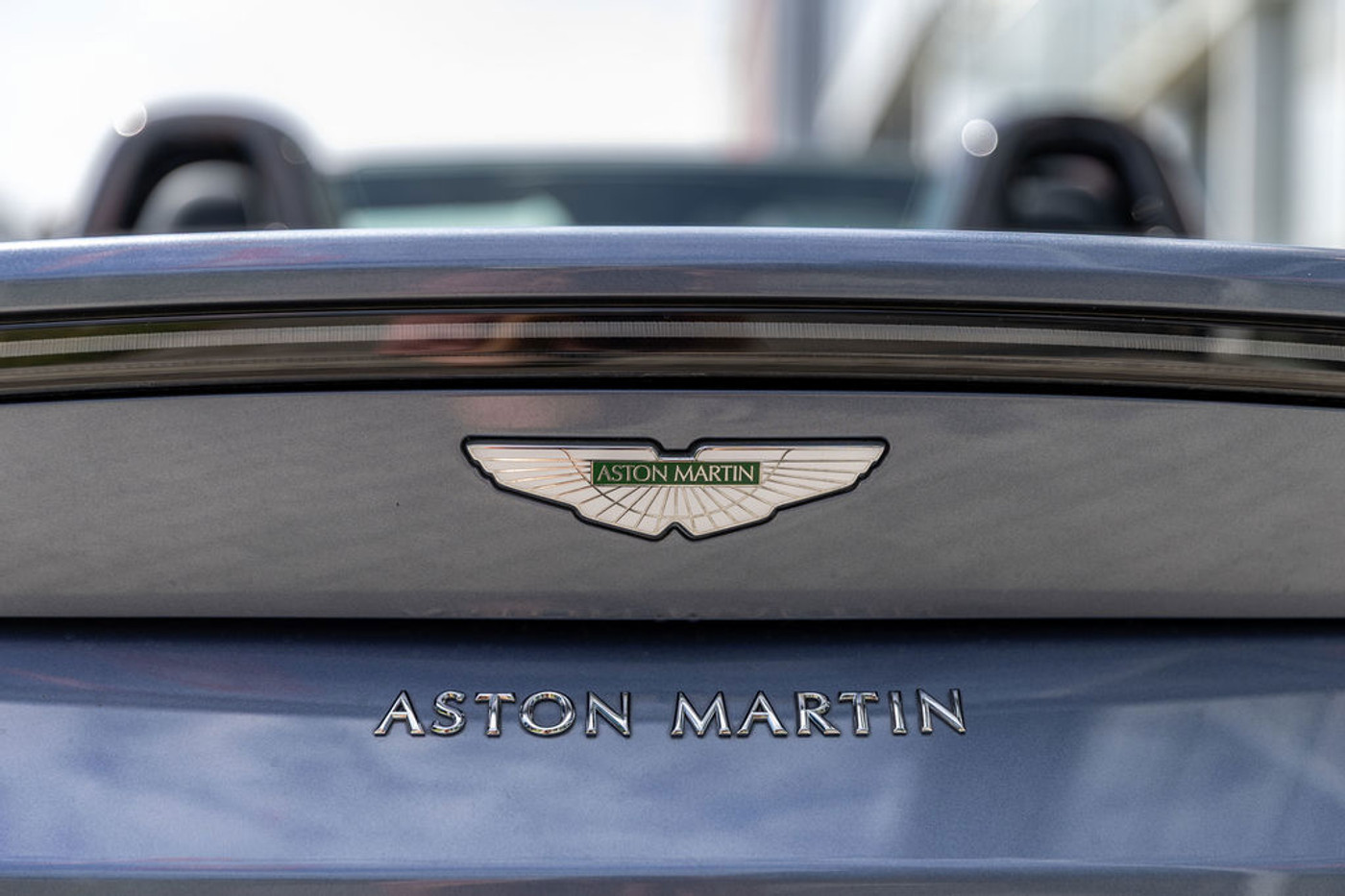 Foto van Aston Martin Vantage Roadster
