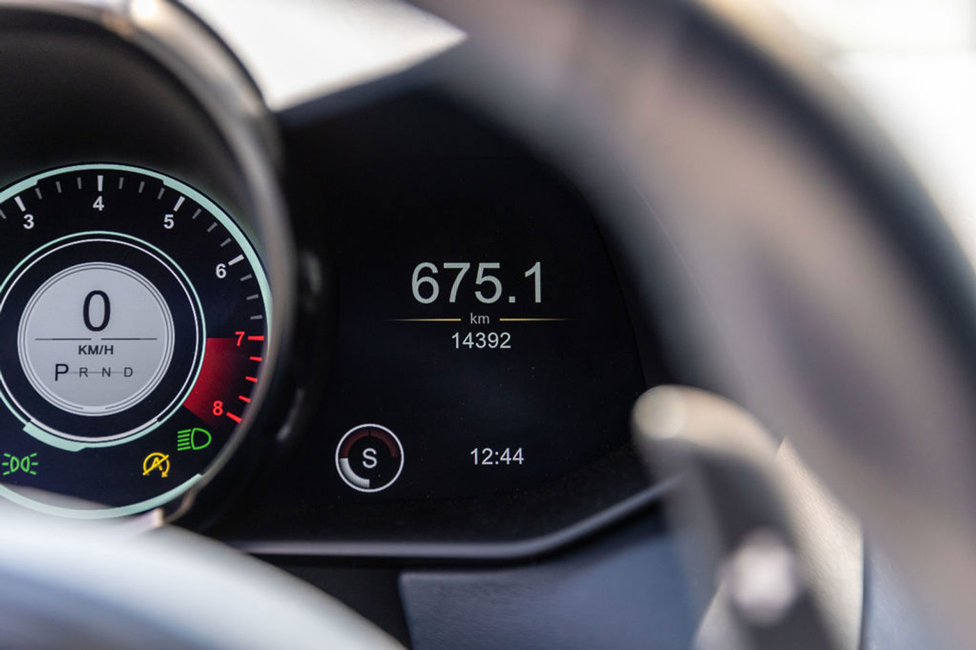Foto van Aston Martin Vantage Roadster