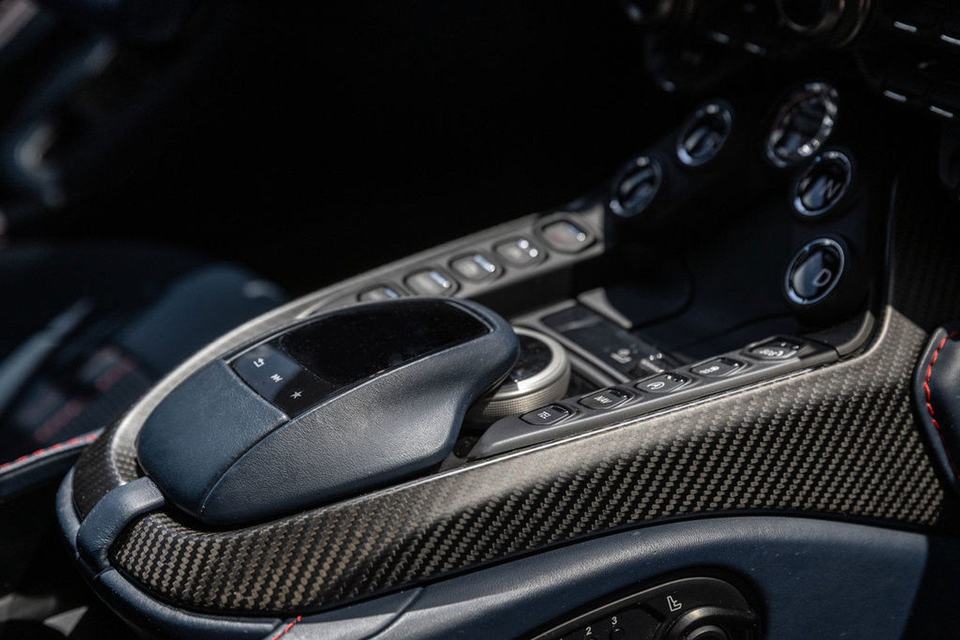 Foto van Aston Martin Vantage Roadster
