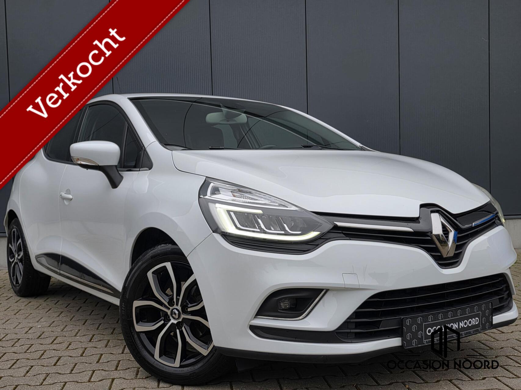 Renault Clio 0.9 TCe Intens|Led|Stoelverw|Keyless|Airco|Dab+ 2017 - voorkant