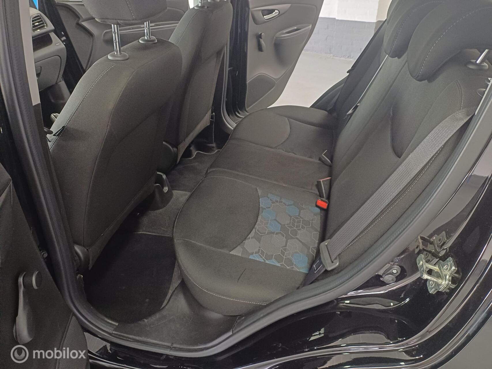Foto van Opel Karl Rocks / Viva Rocks