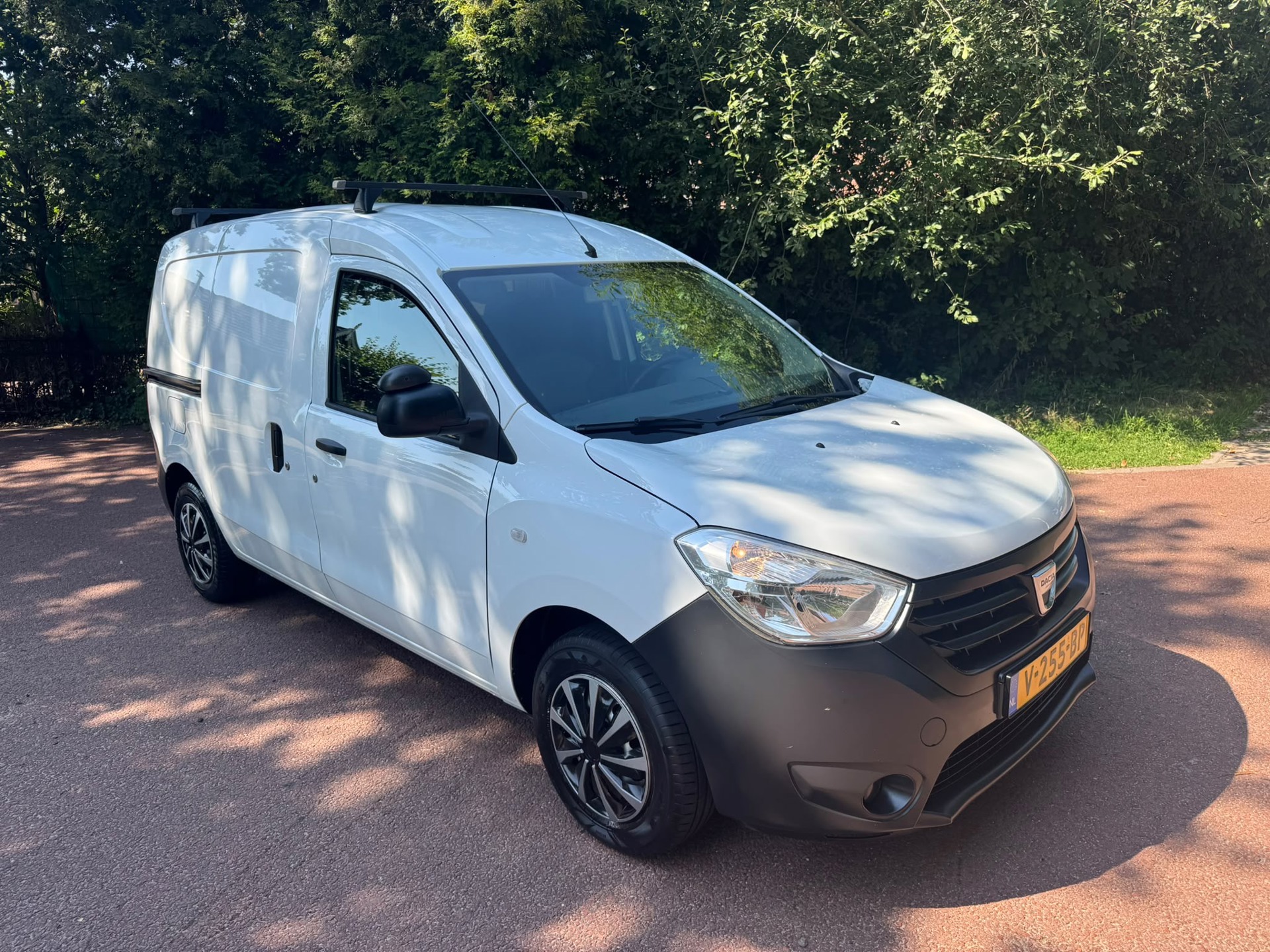 Foto van Dacia Dokker