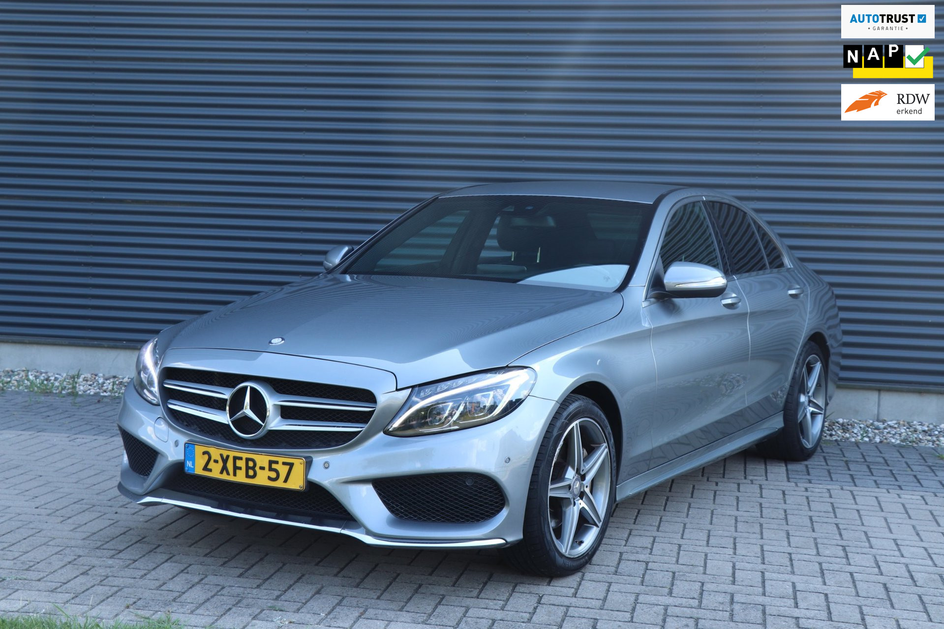 Mercedes-Benz C 180 180 AMG |NAP|LEDER|CRUISE|Nette auto! 2014 - voorkant