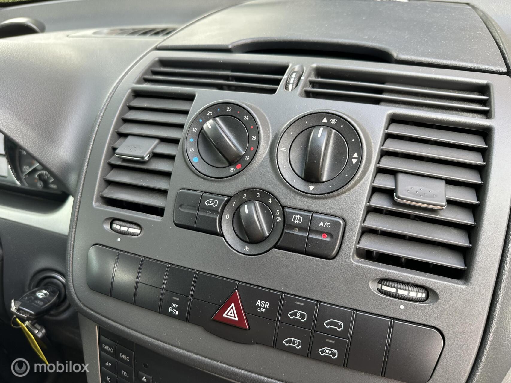 Foto van Mercedes-Benz Vito