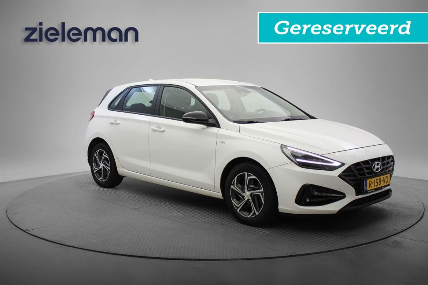Hyundai I 30 1.0 T-GDi MHEV Comfort Smart - Carplay, Camera, Cruise, Clima 2022 - voorkant