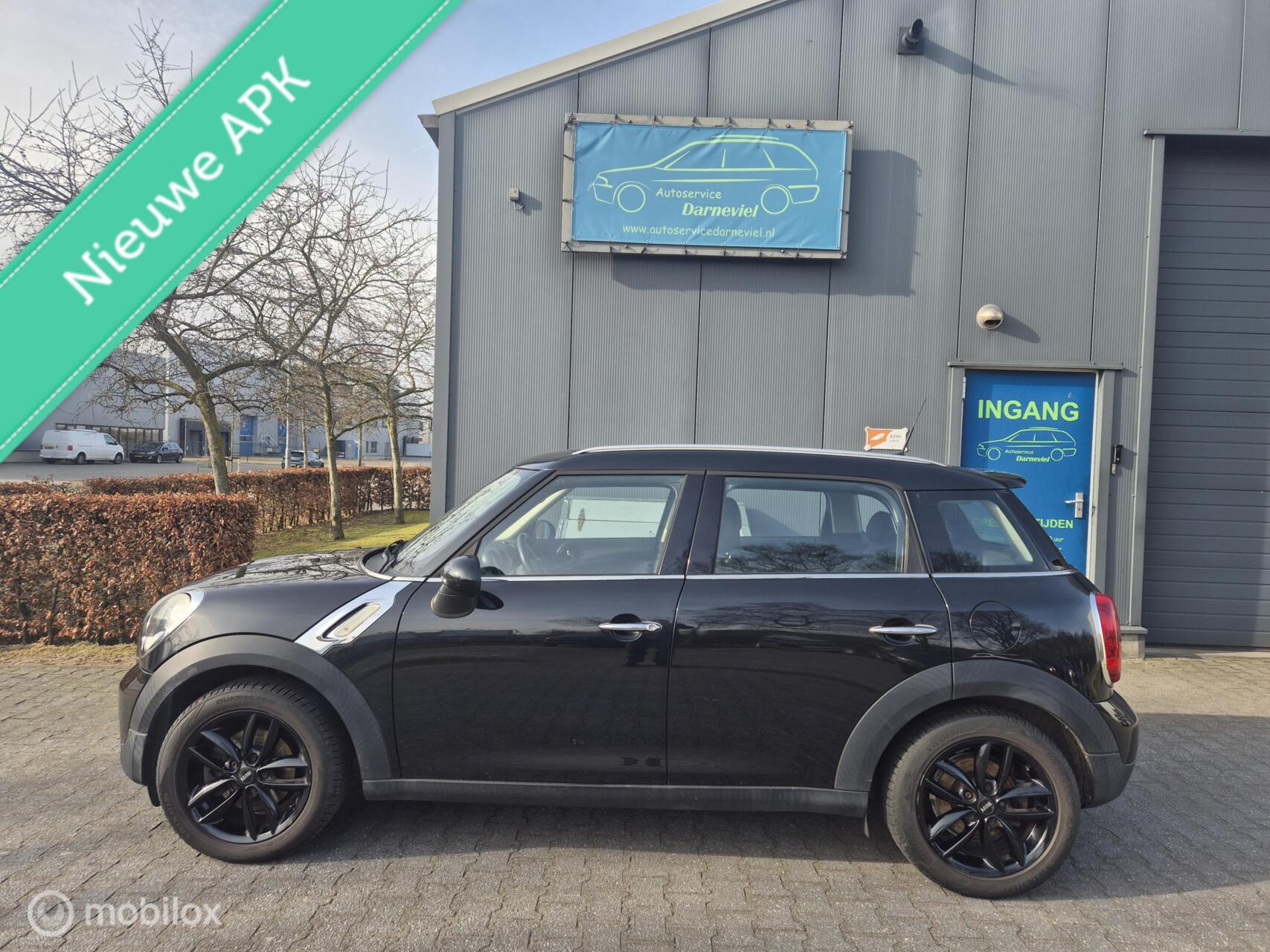 Mini Countryman 1.6 Cooper Chili 2011 - voorkant