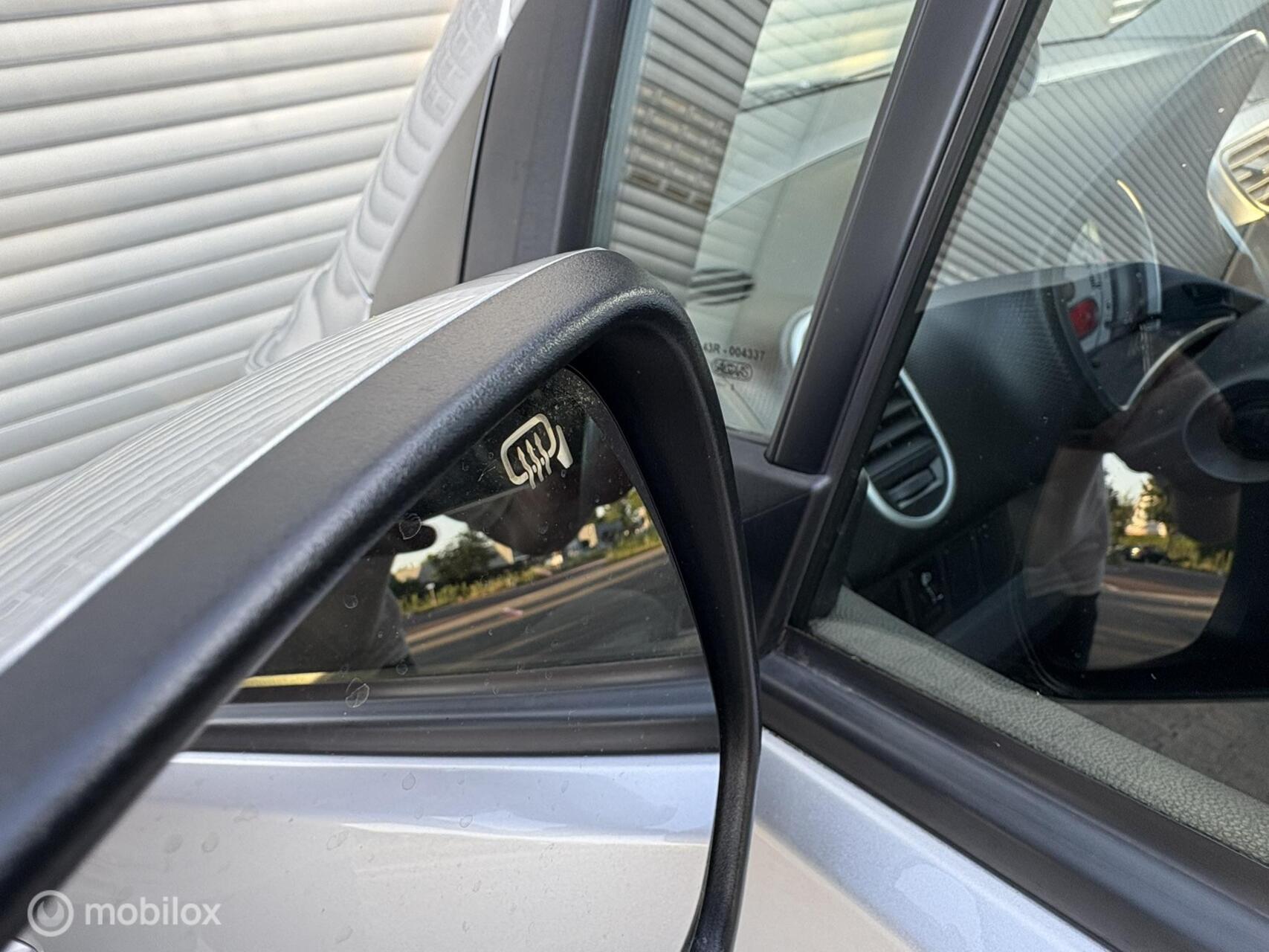 Foto van Opel Agila