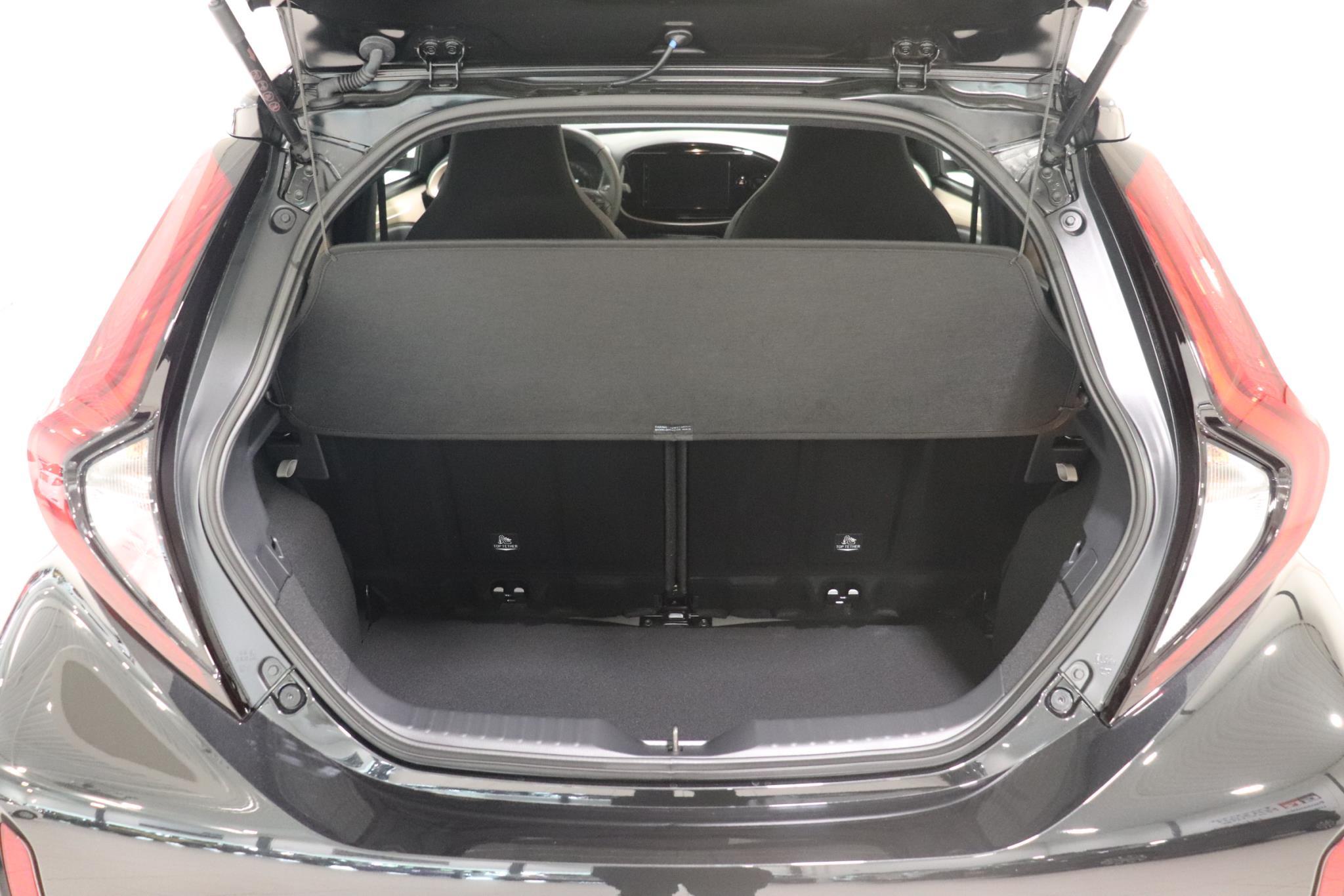 Foto van Toyota Toyota Aygo X