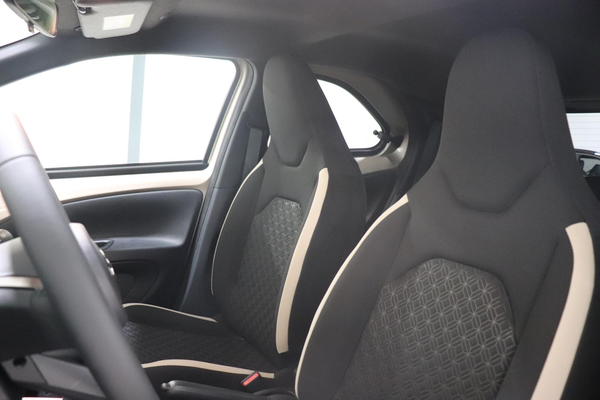 Foto van Toyota Toyota Aygo X