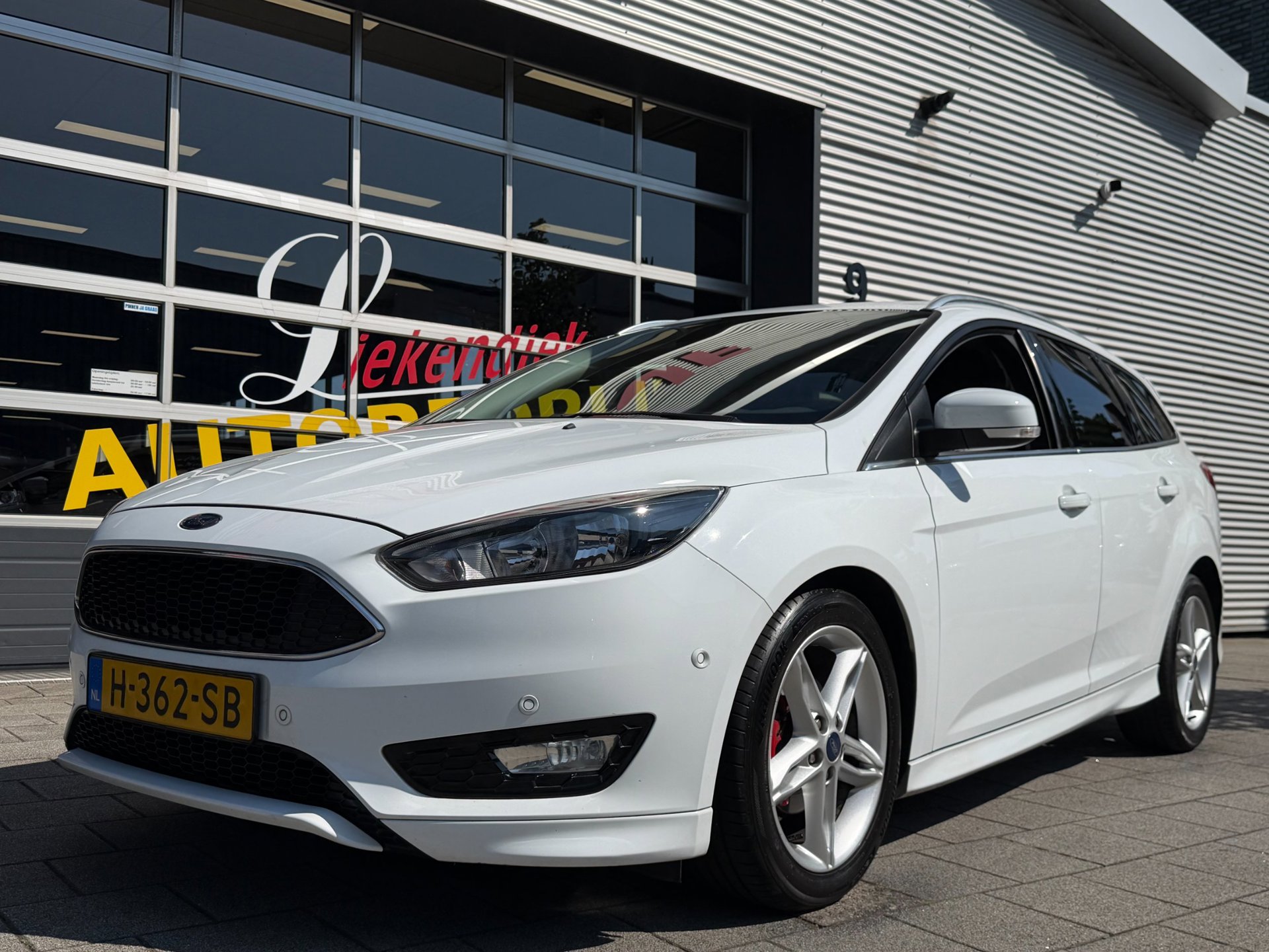 Foto van FORD FOCUS