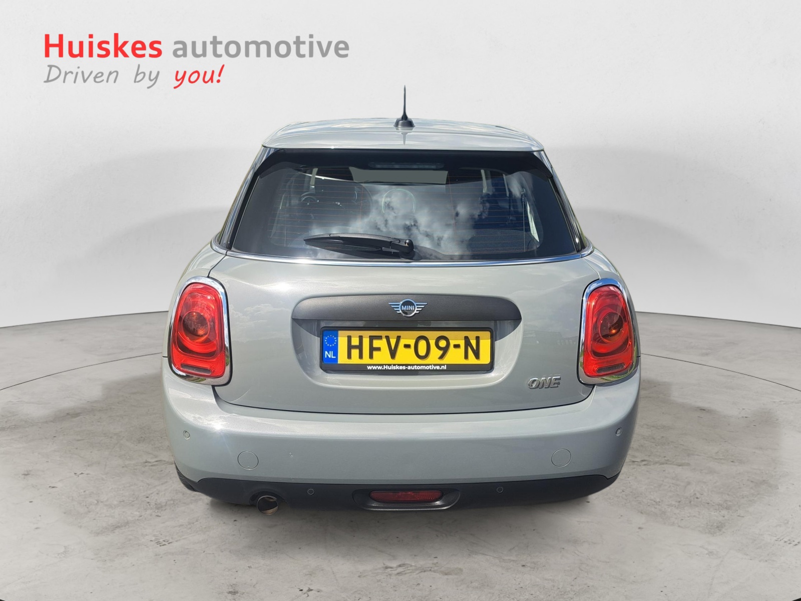 Foto van Mini One