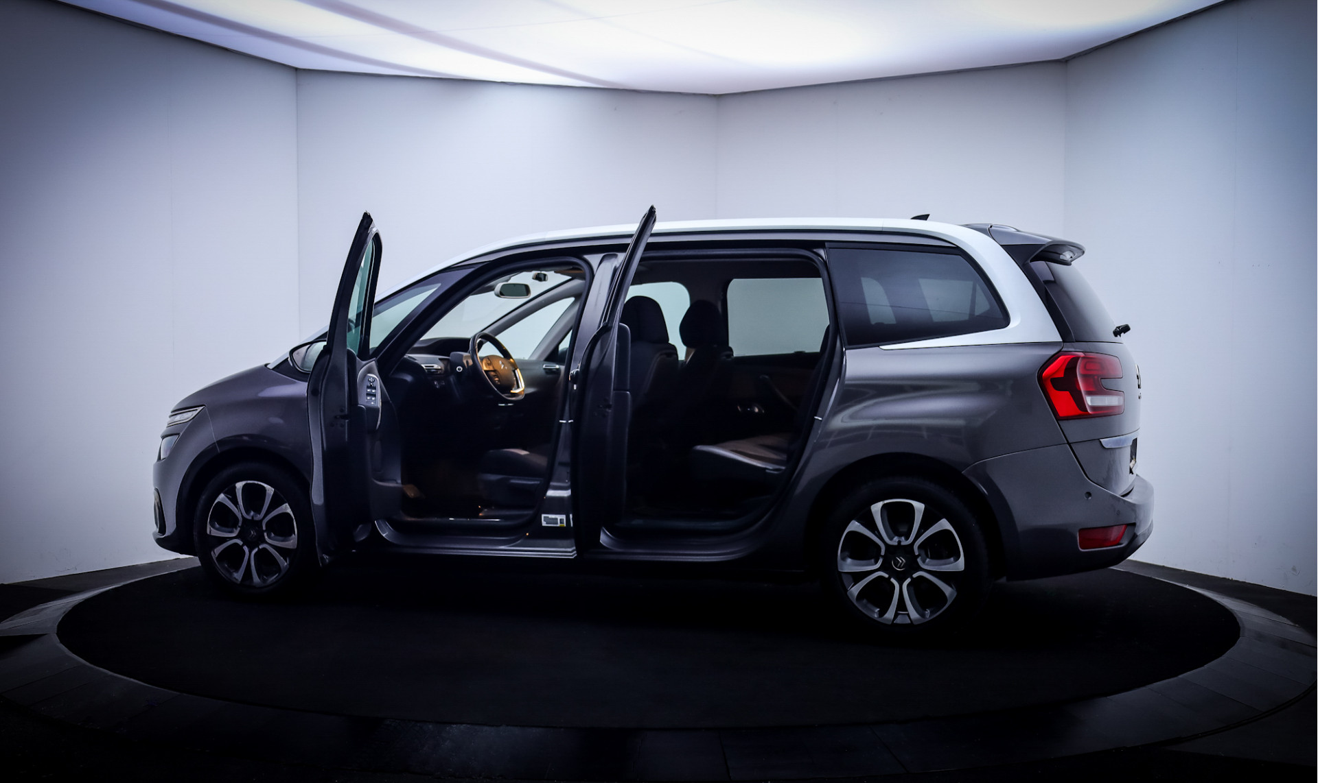 Foto van Citroen C4 Spacetourer
