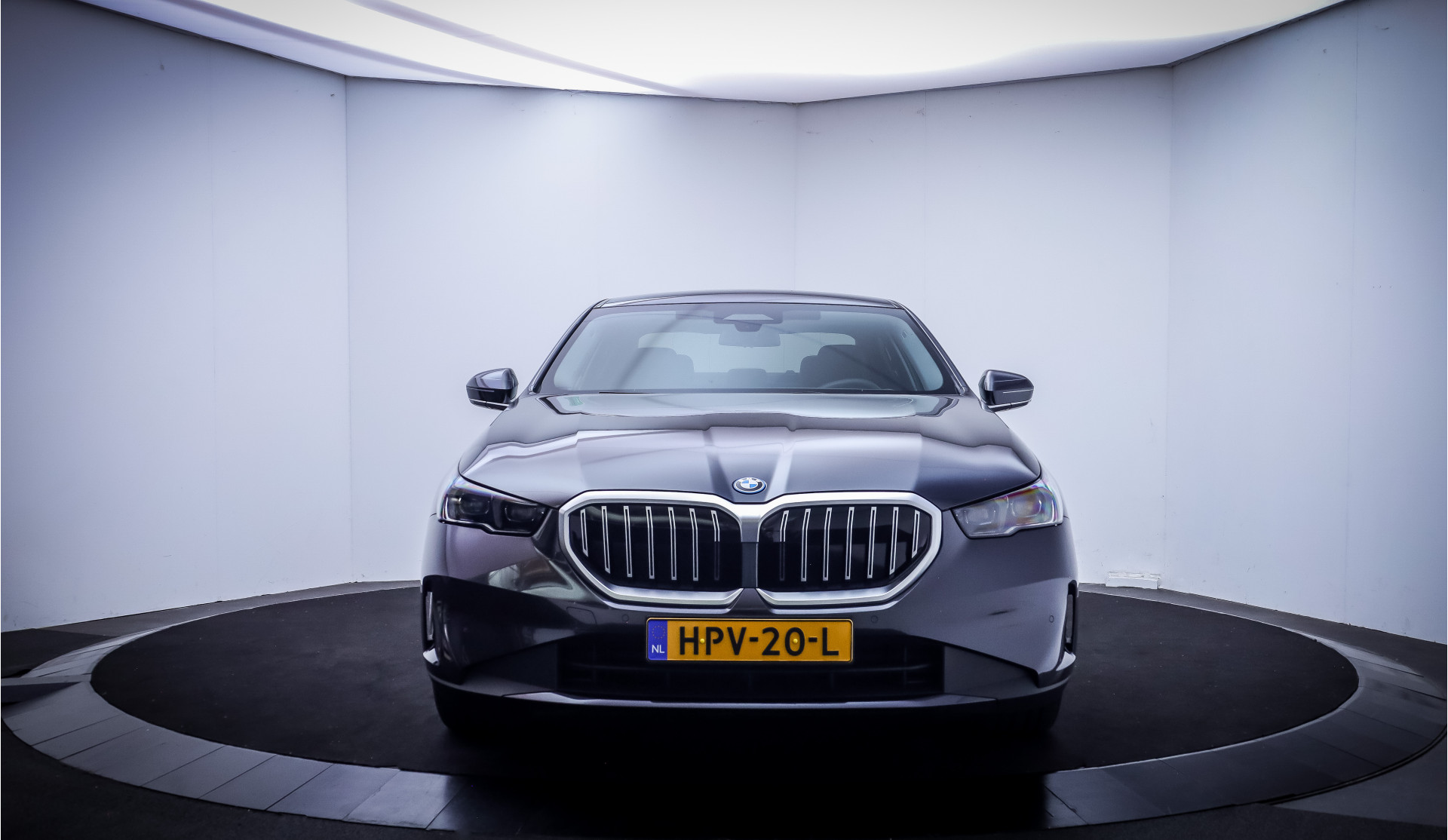 Foto van BMW 550e xDrive