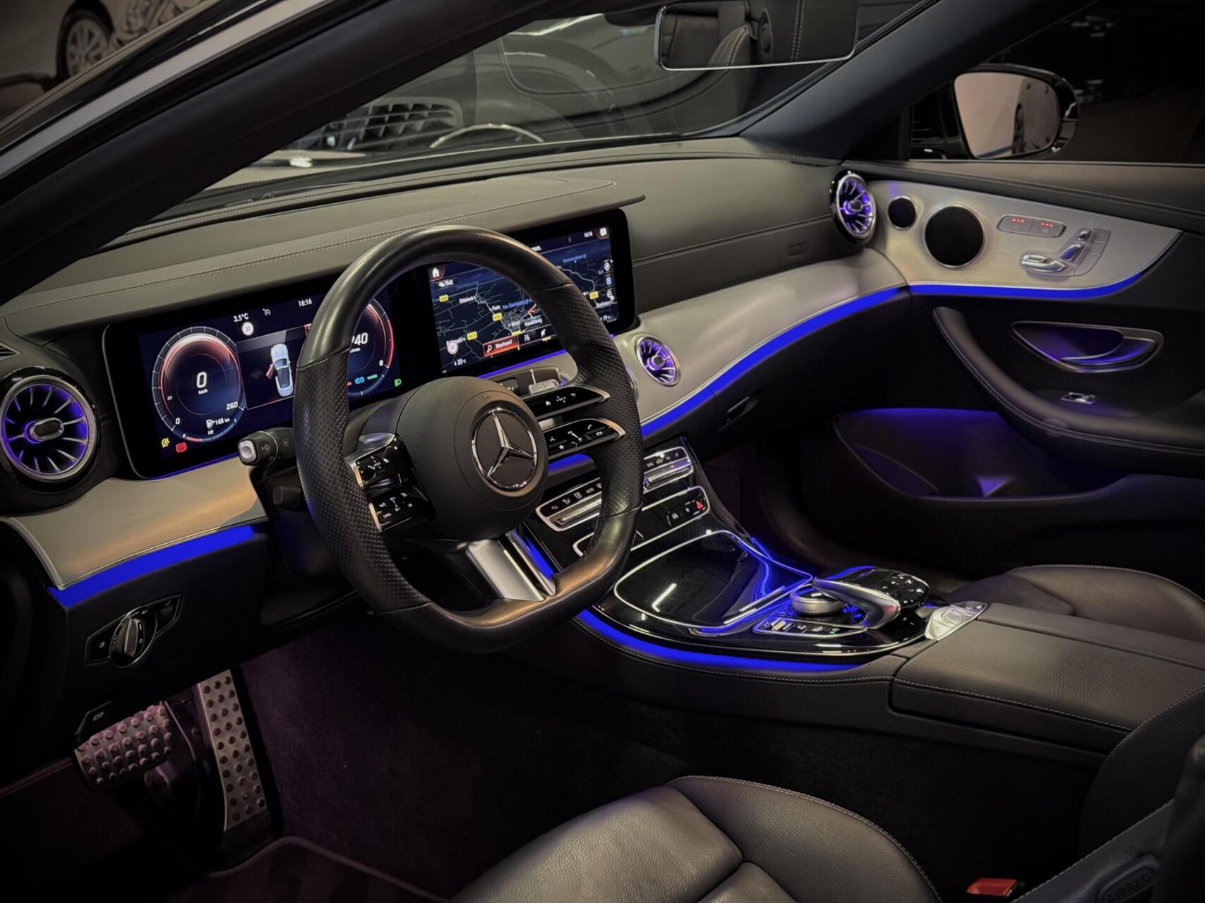 Foto van Mercedes-Benz E 300
