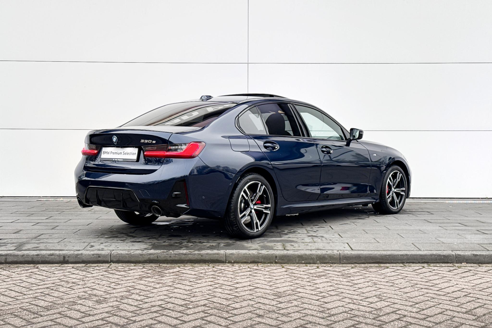 Foto van BMW 330e
