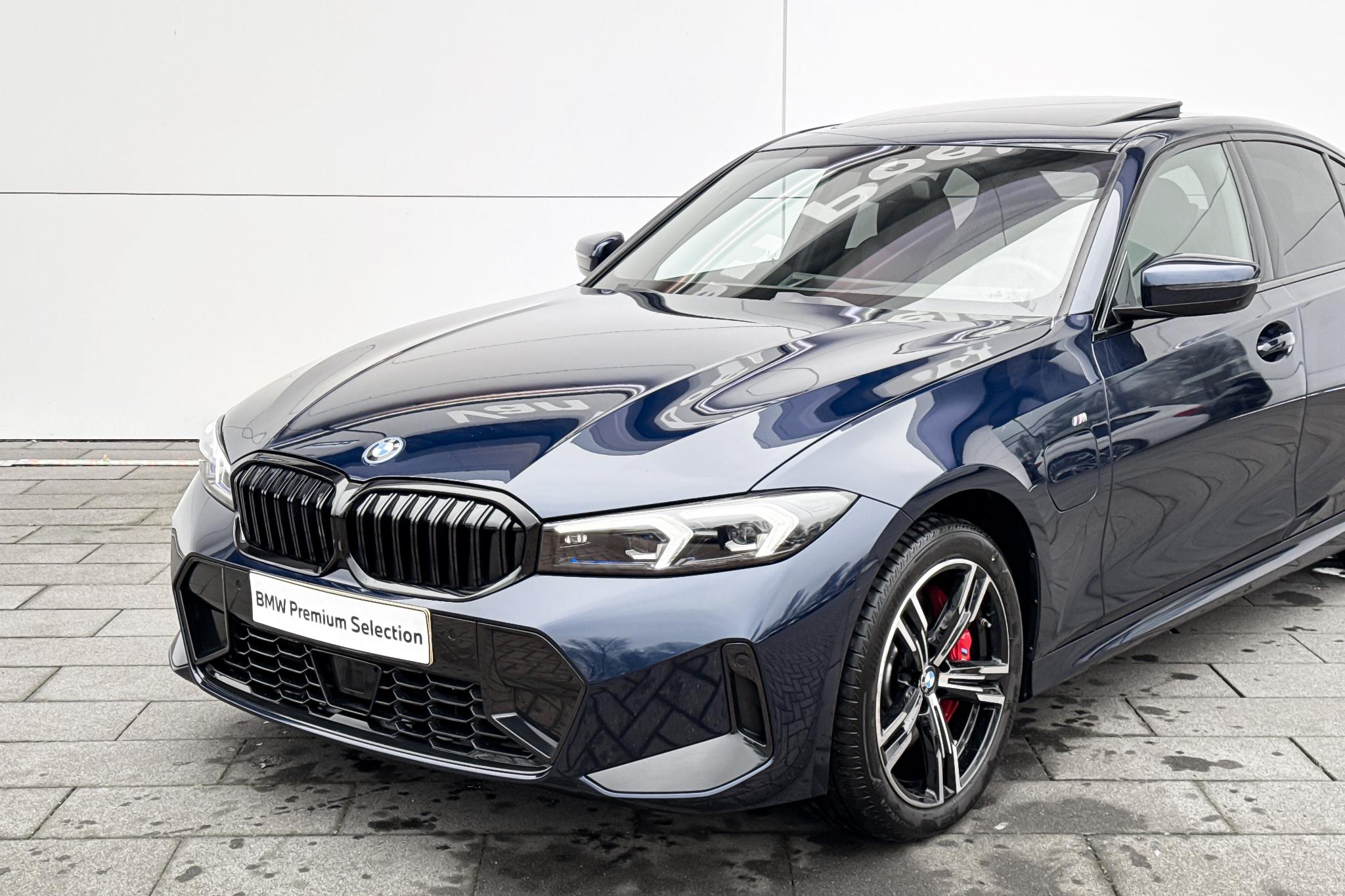 Foto van BMW 330e
