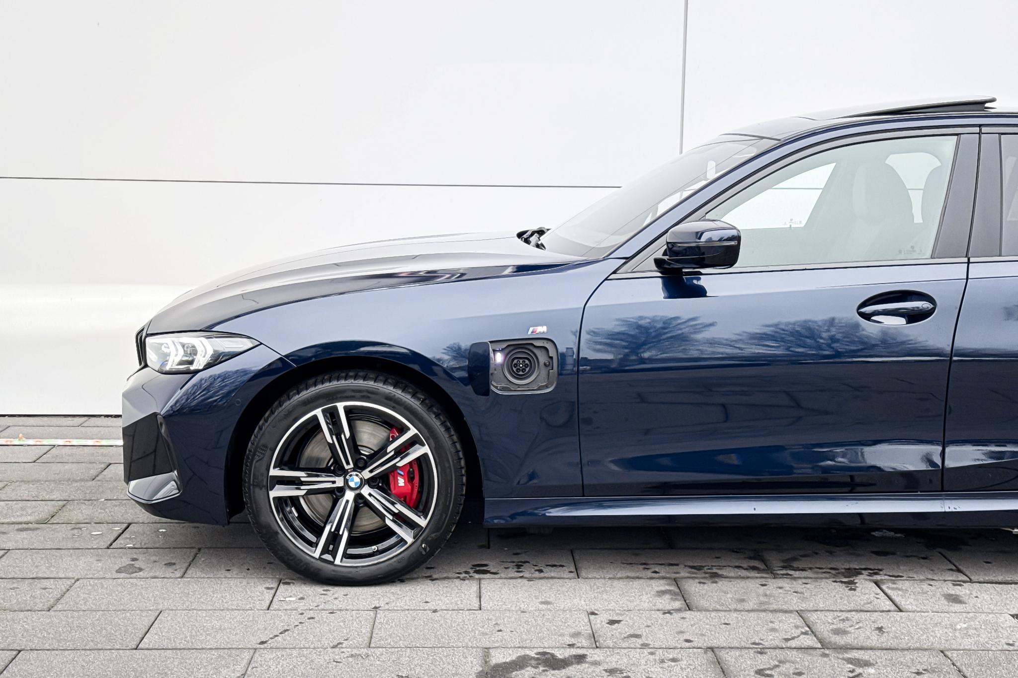 Foto van BMW 330e