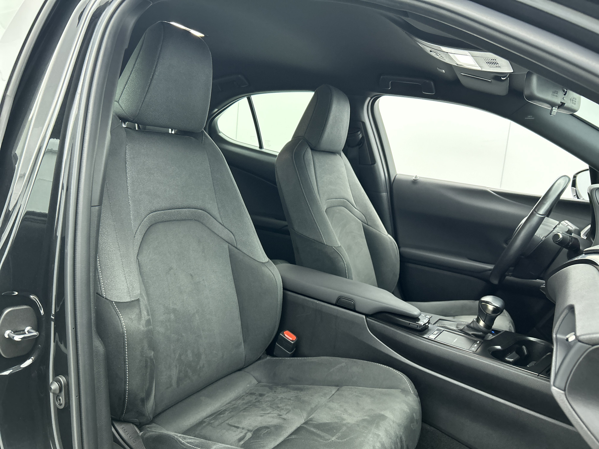 Foto van Lexus Ux