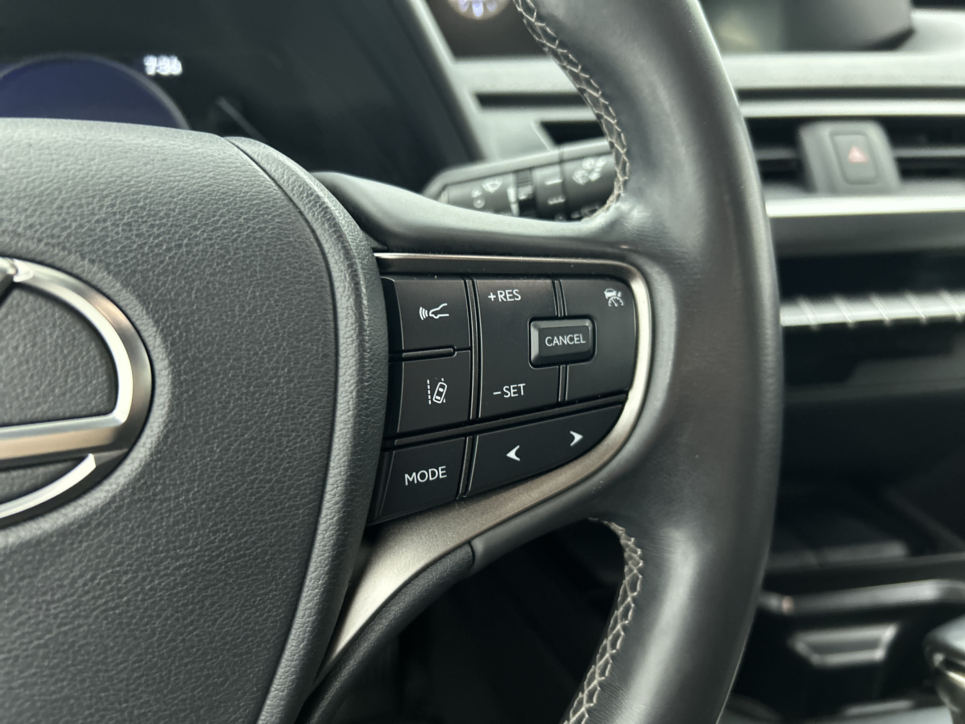 Foto van Lexus Ux