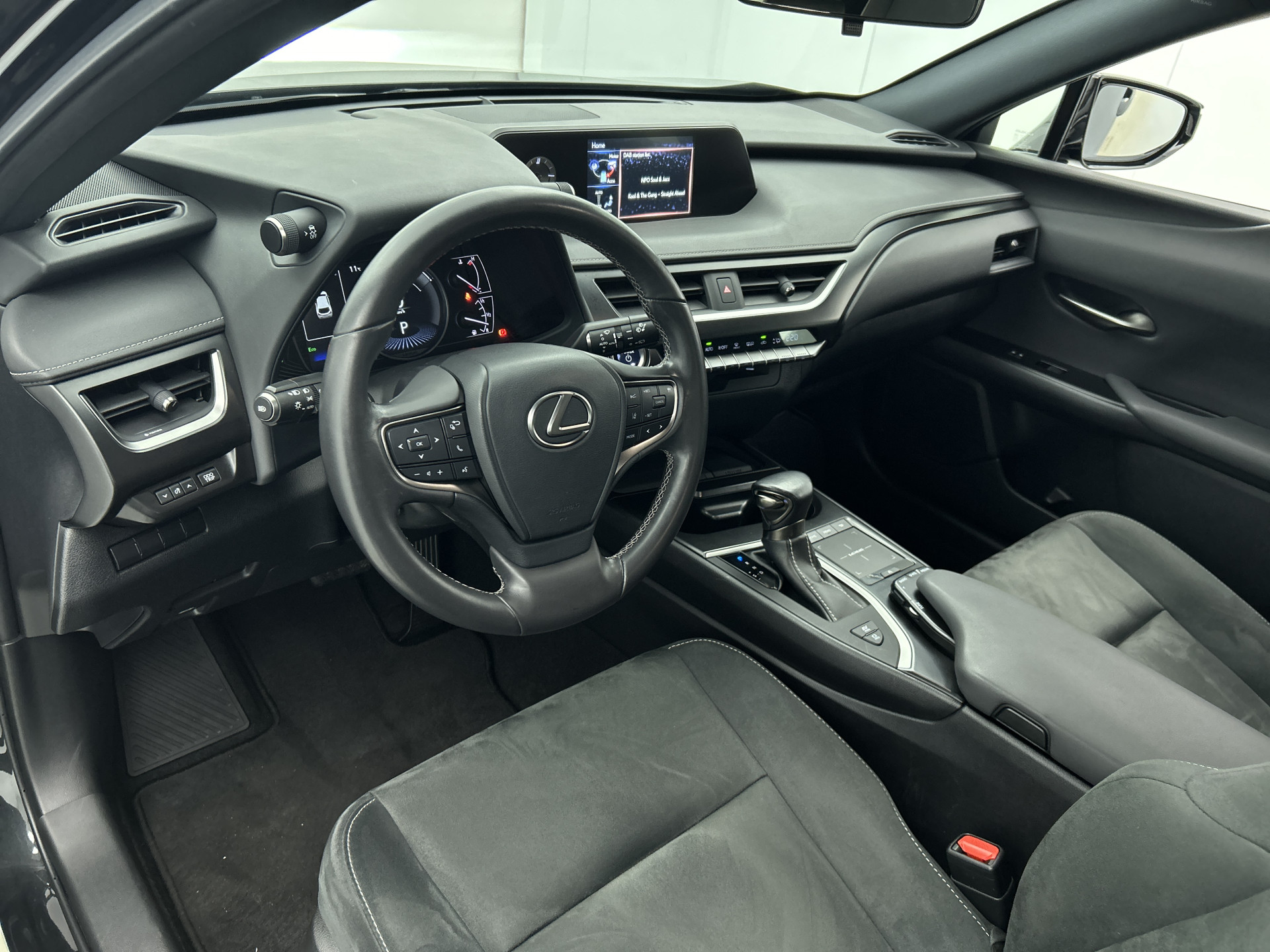 Foto van Lexus Ux