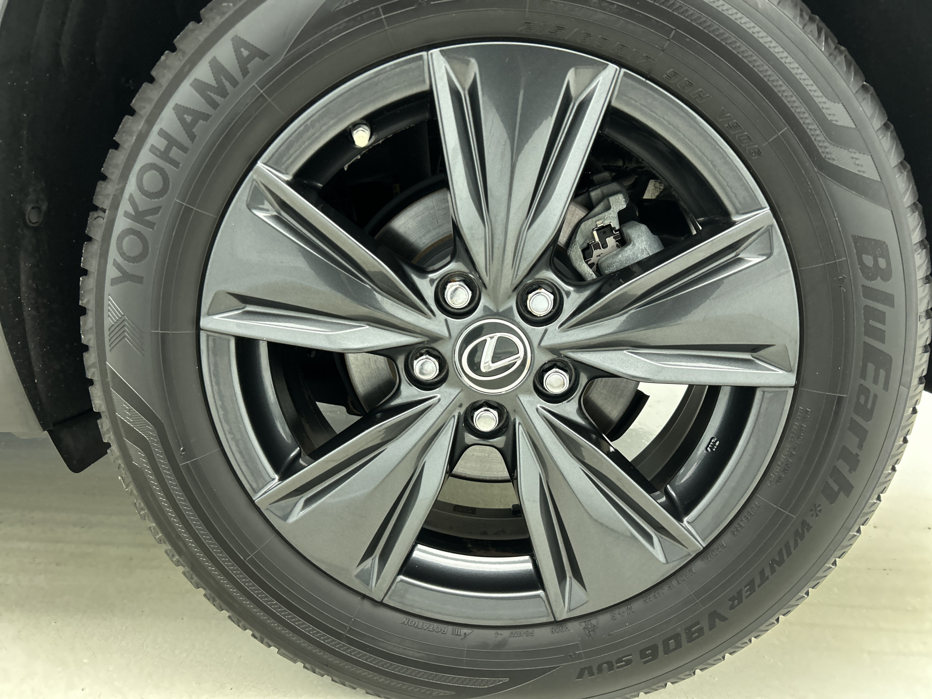 Foto van Lexus Ux