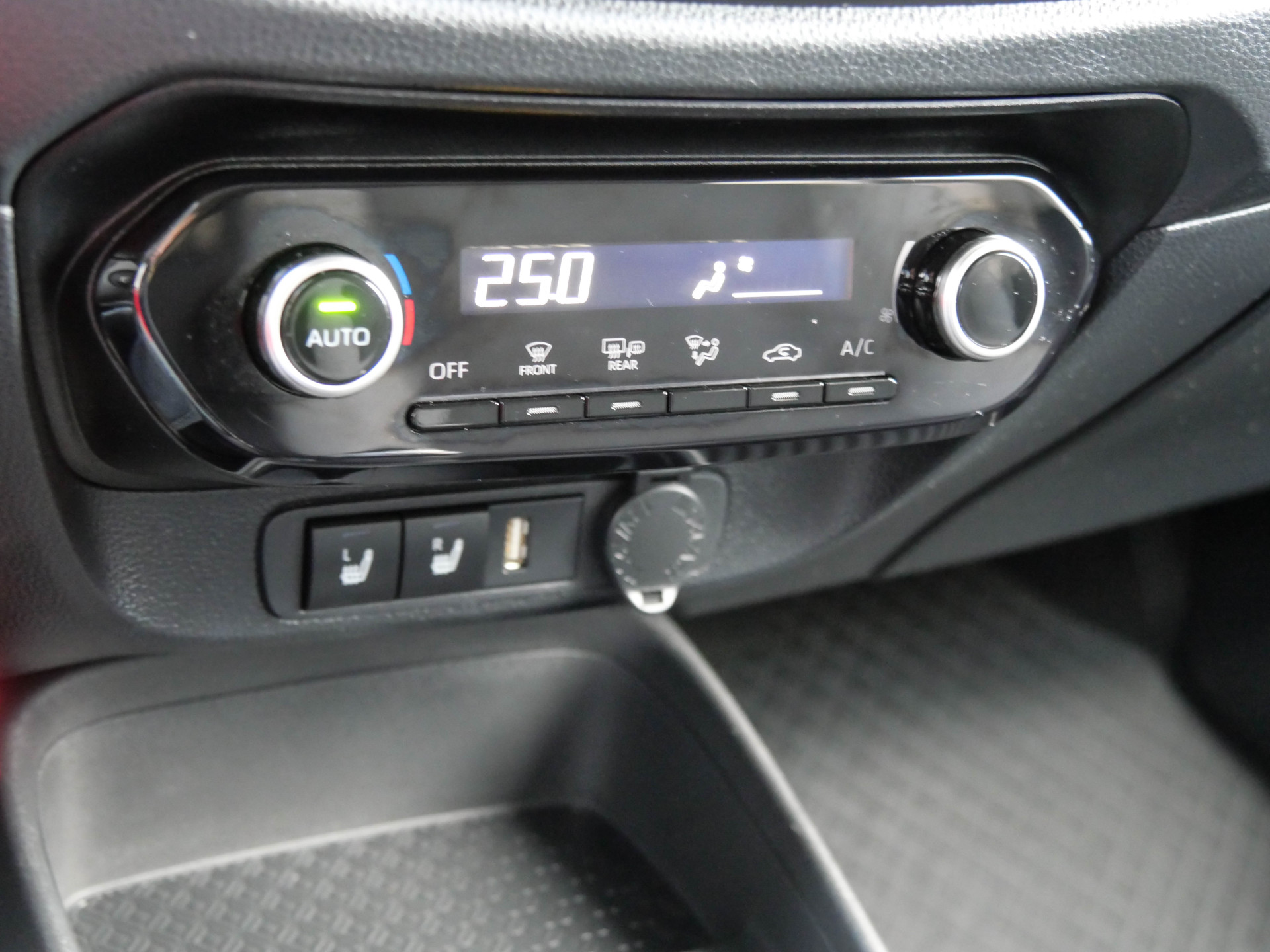 Foto van Toyota Toyota Aygo X