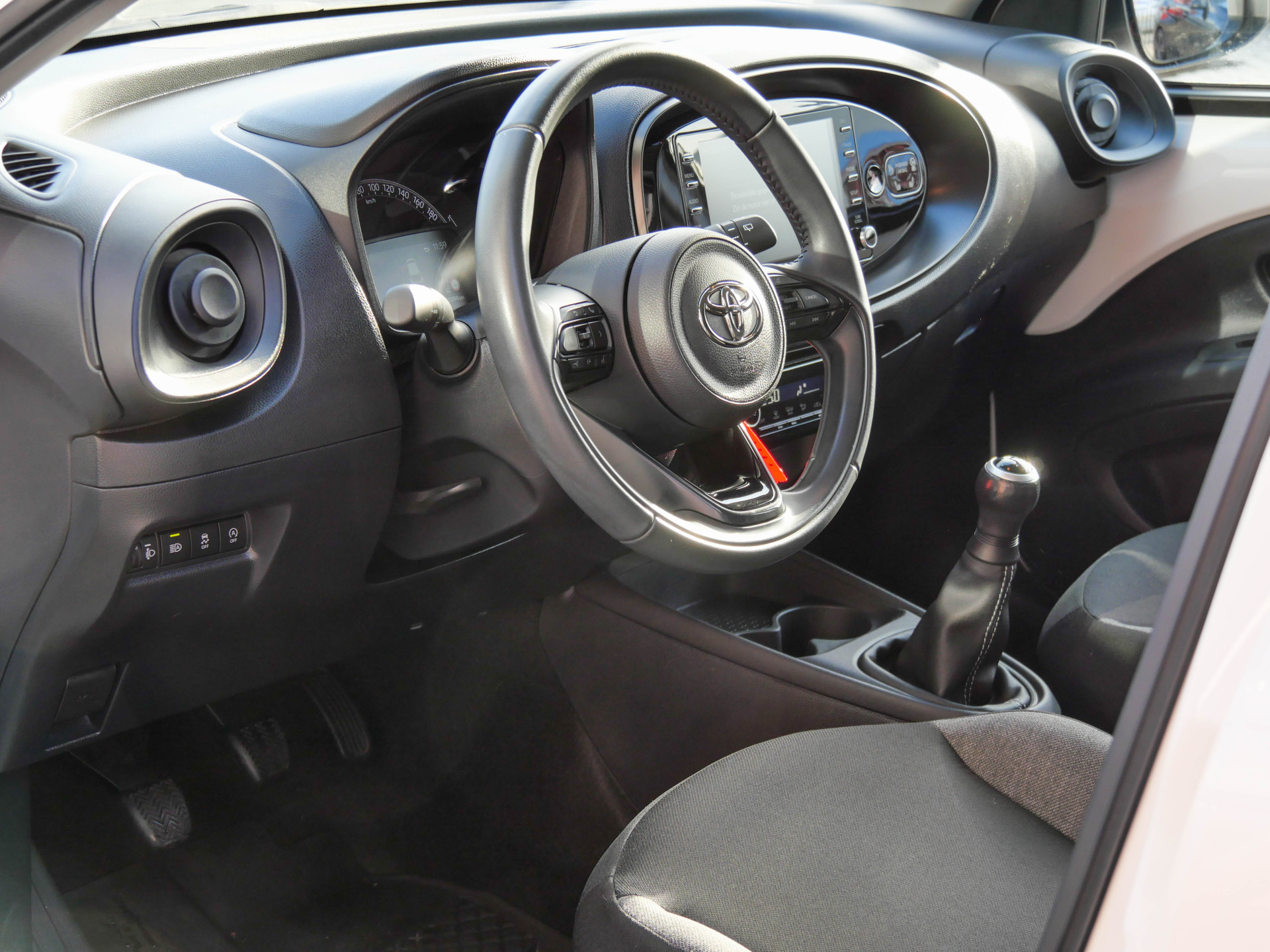 Foto van Toyota Toyota Aygo X