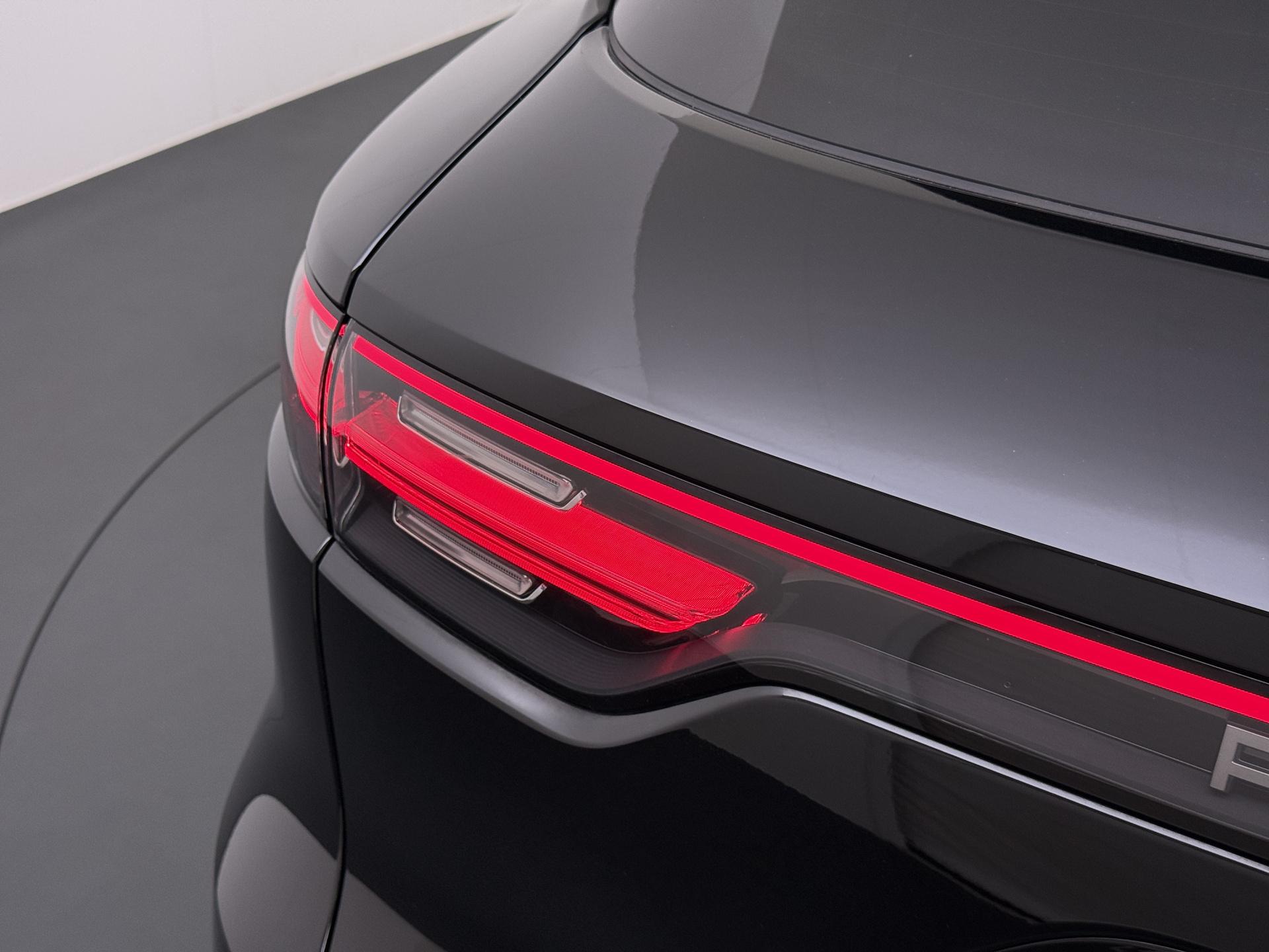 Foto van Porsche Cayenne E-hybrid