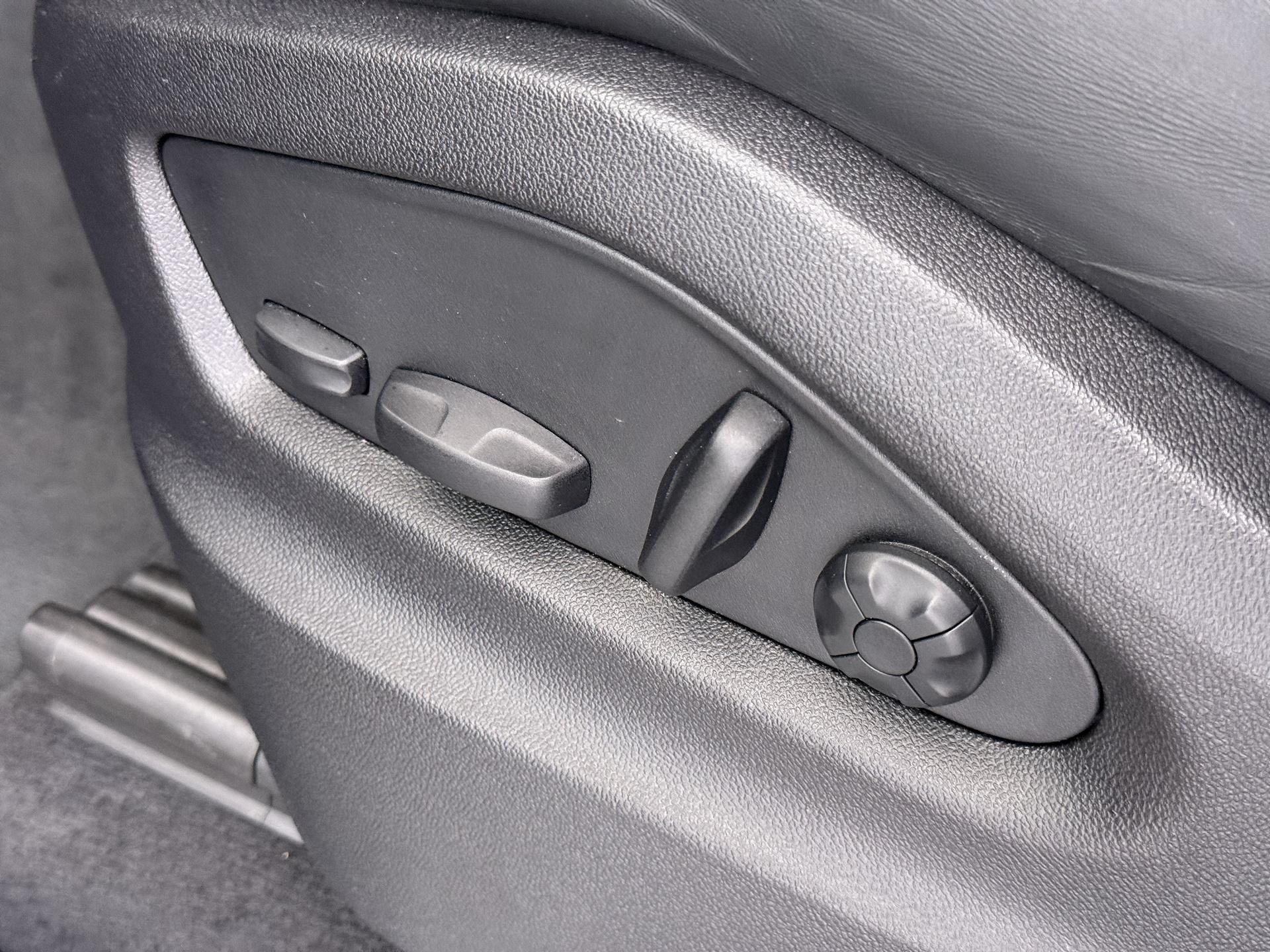 Foto van Porsche Cayenne E-hybrid