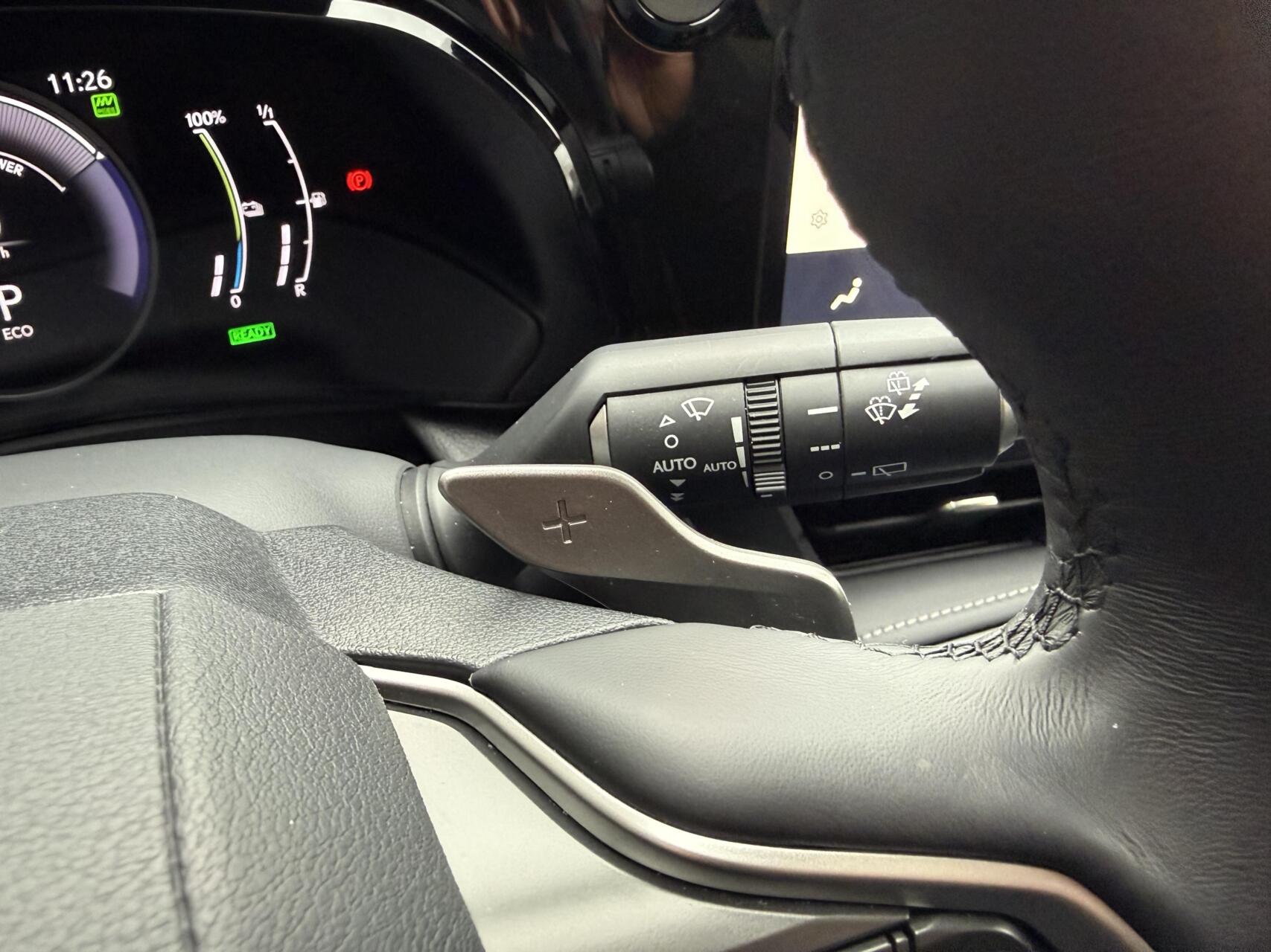 Foto van Lexus NX
