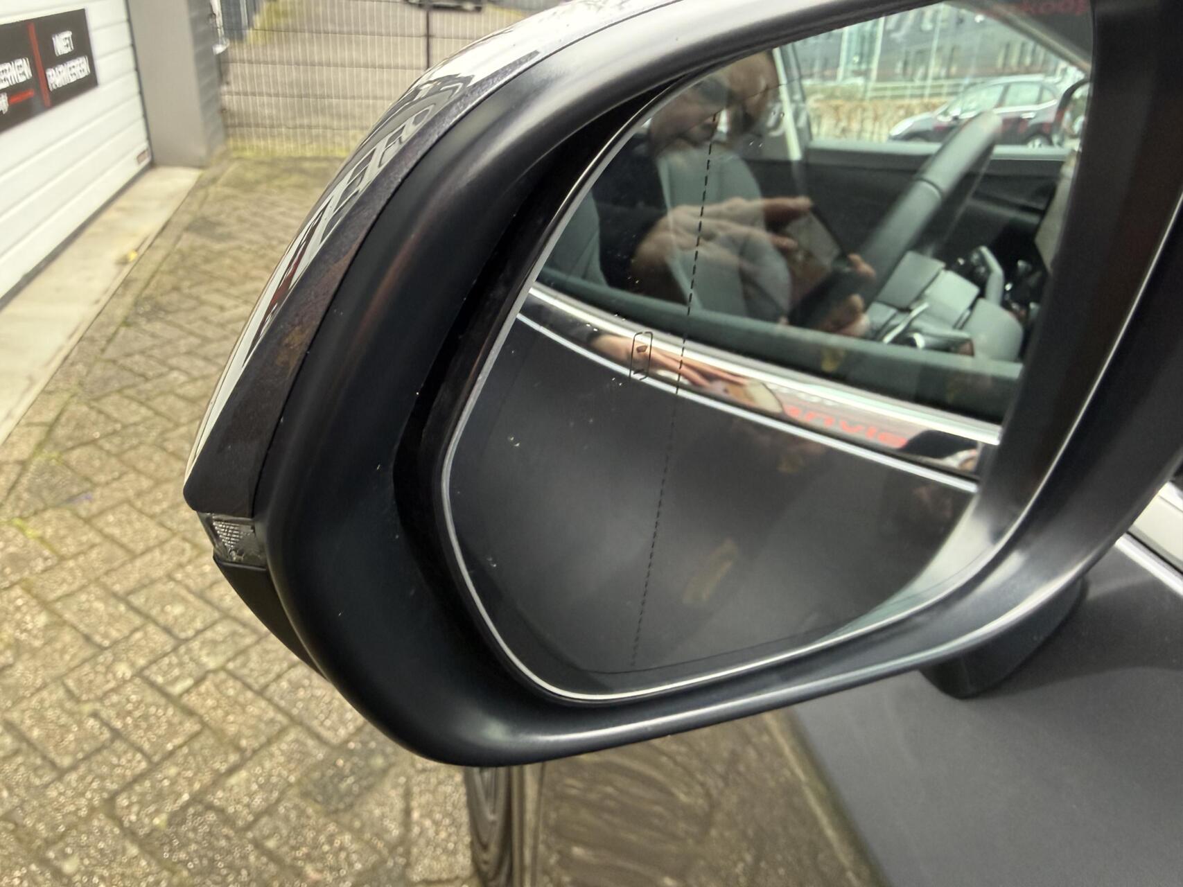 Foto van Lexus NX