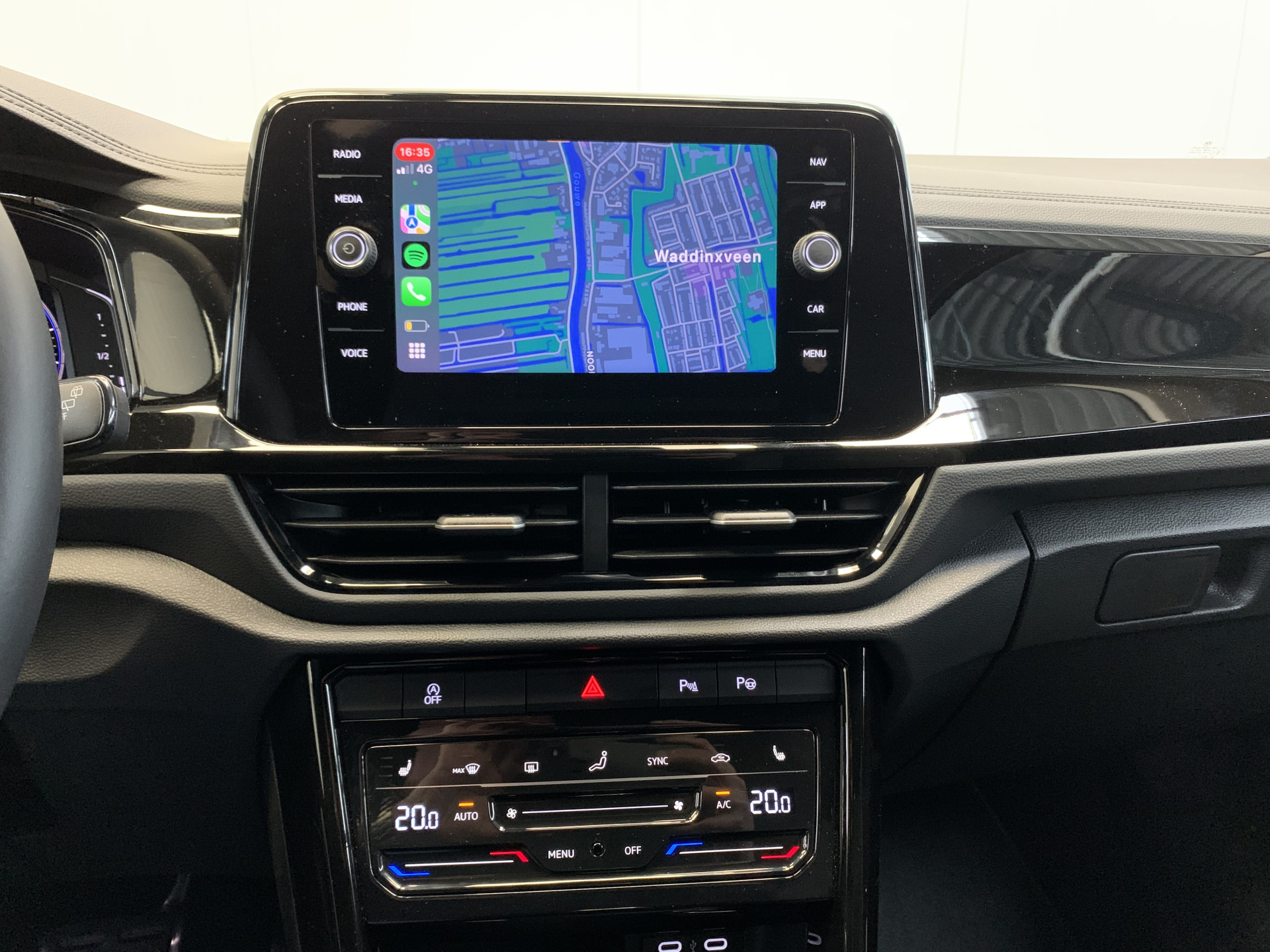 Foto van Volkswagen T-roc