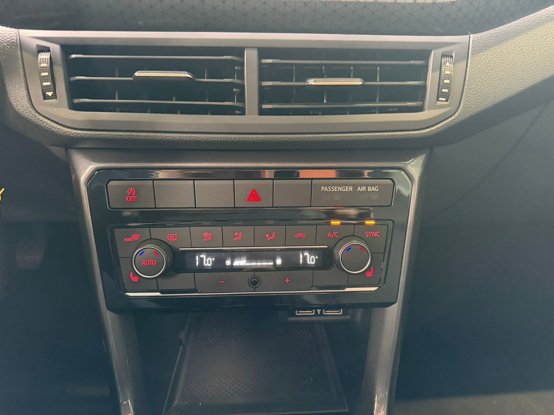 Foto van Volkswagen T-cross