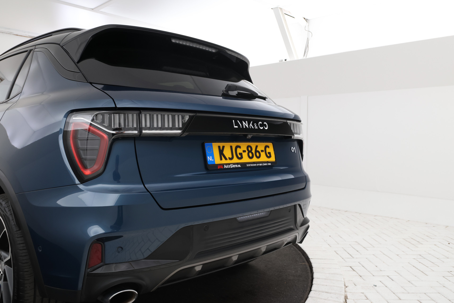 Foto van Lynk&co LYNK & Co 01