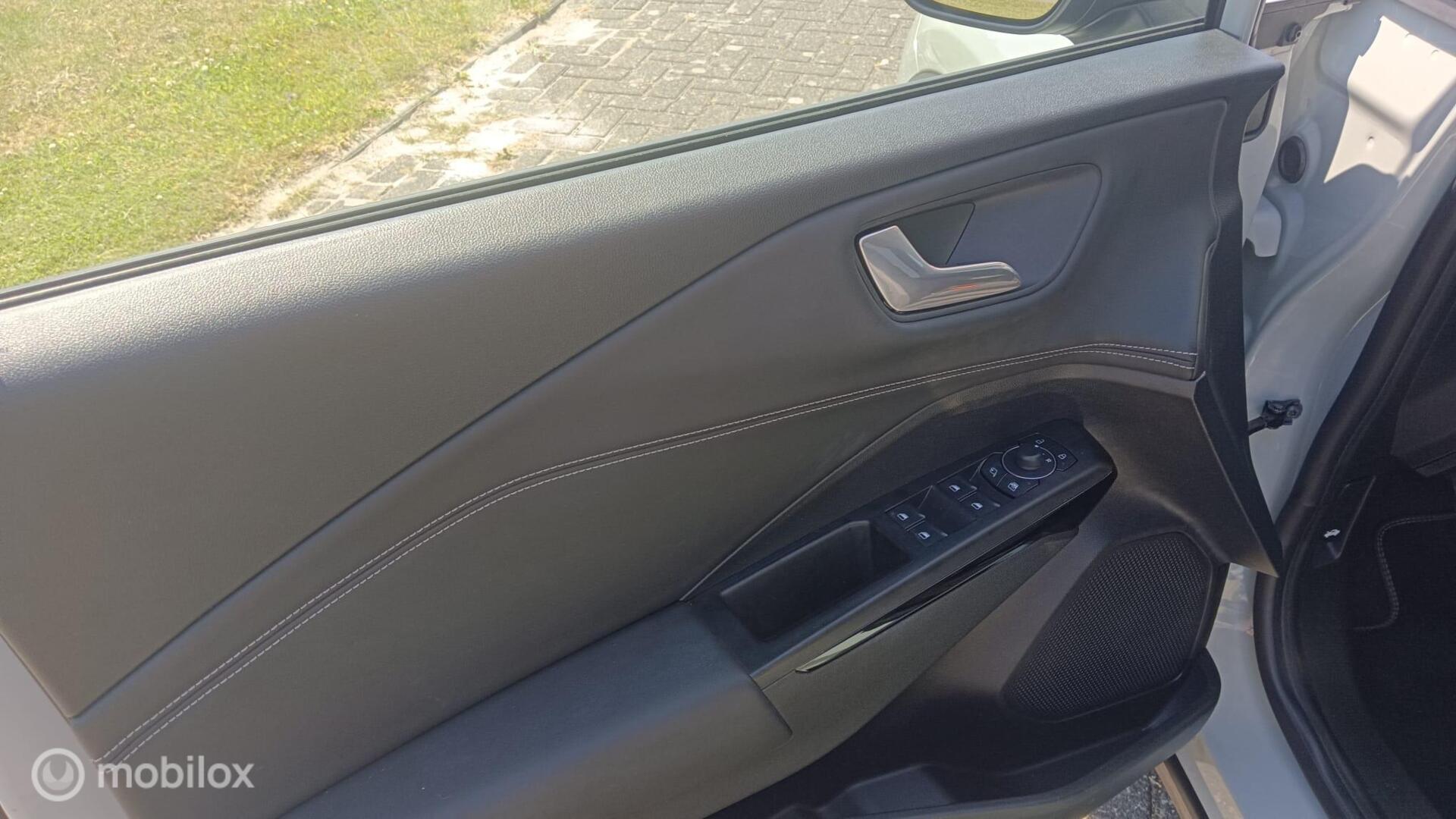 Foto van Ford Puma