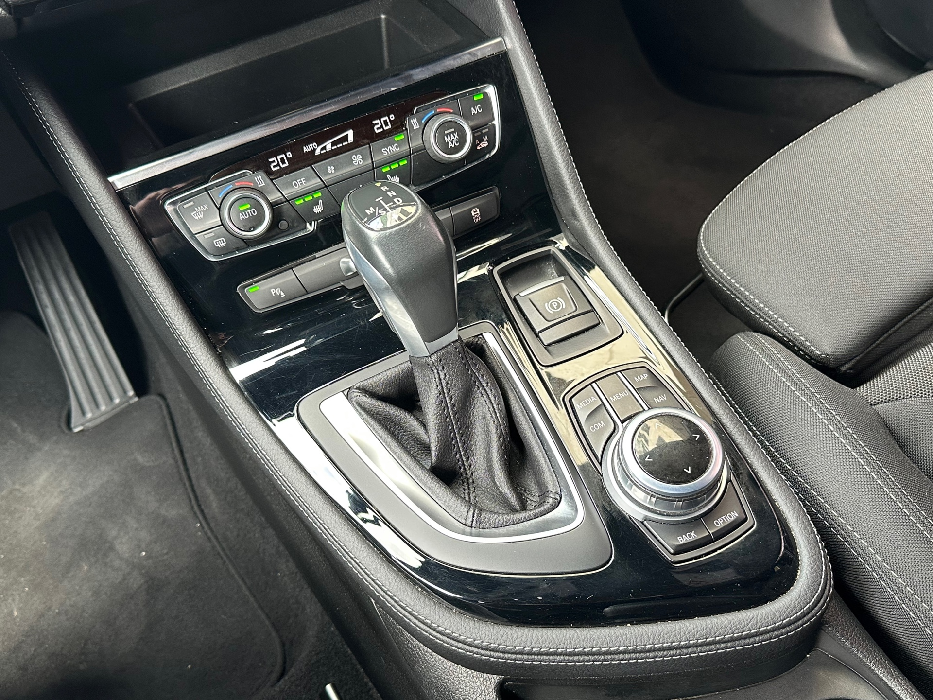 Foto van BMW 220i Active Tourer