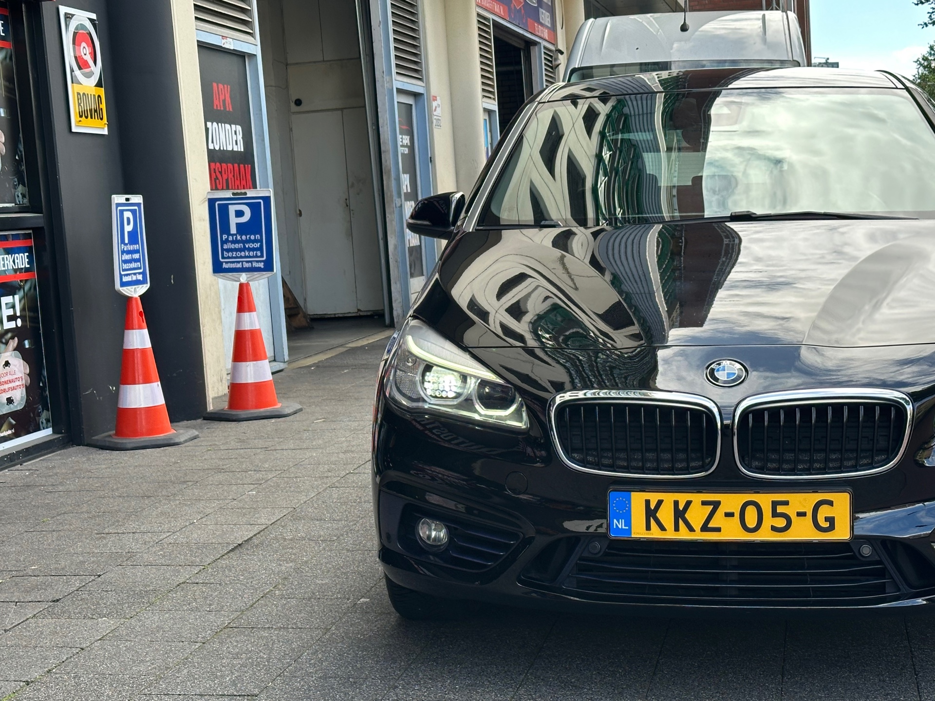 Foto van BMW 220i Active Tourer