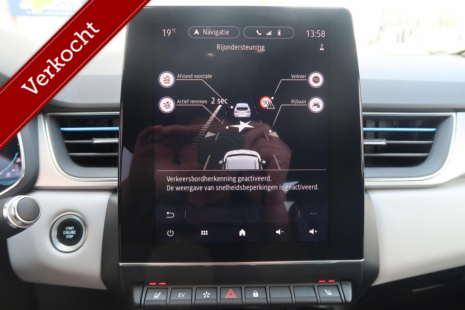 Foto van Renault Captur (e-tech Plug-in Hybrid)
