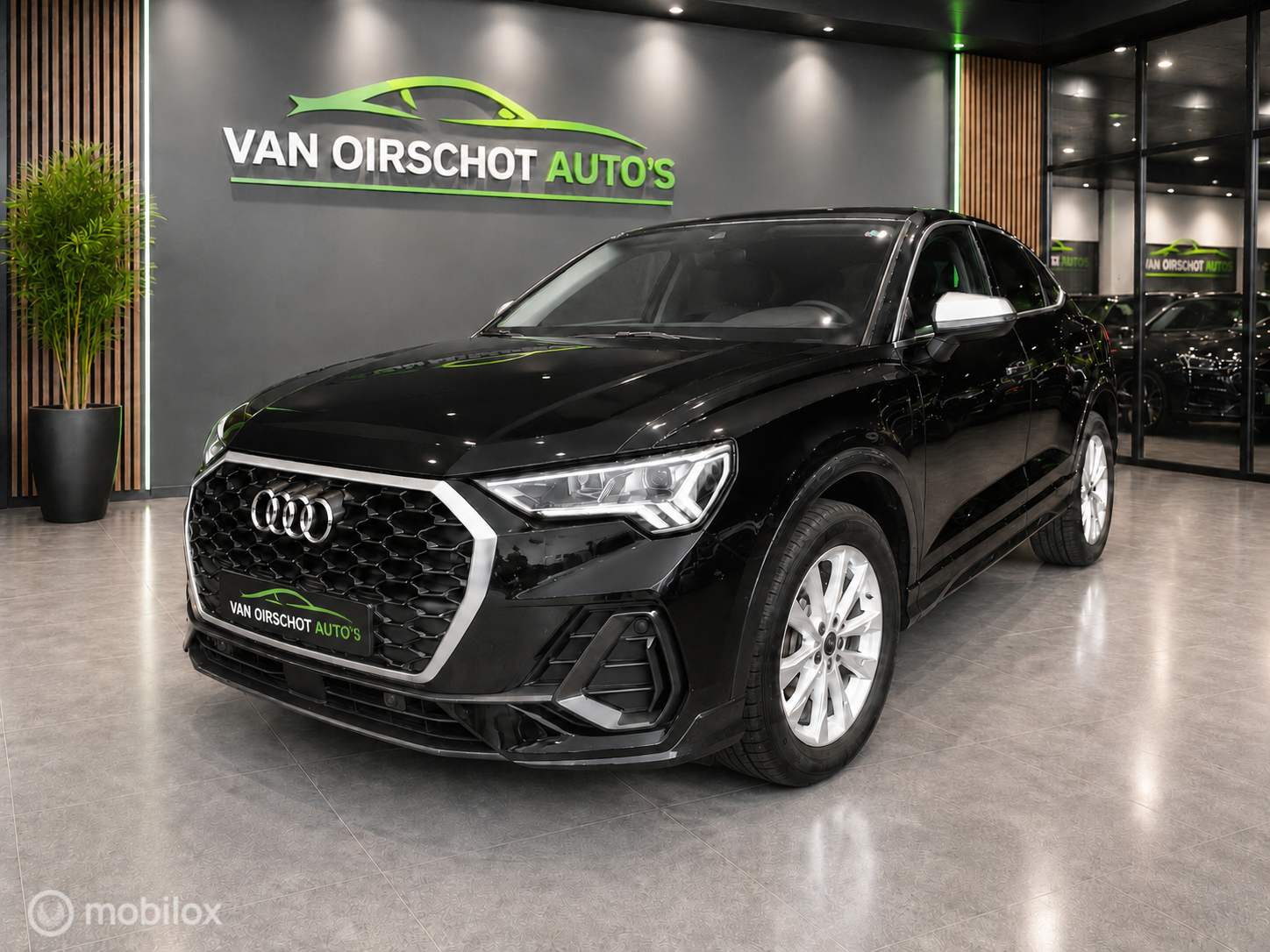 Audi Q3 Sportback E-tron 45 TFSI e S Edition BJ 2022 2022 - voorkant