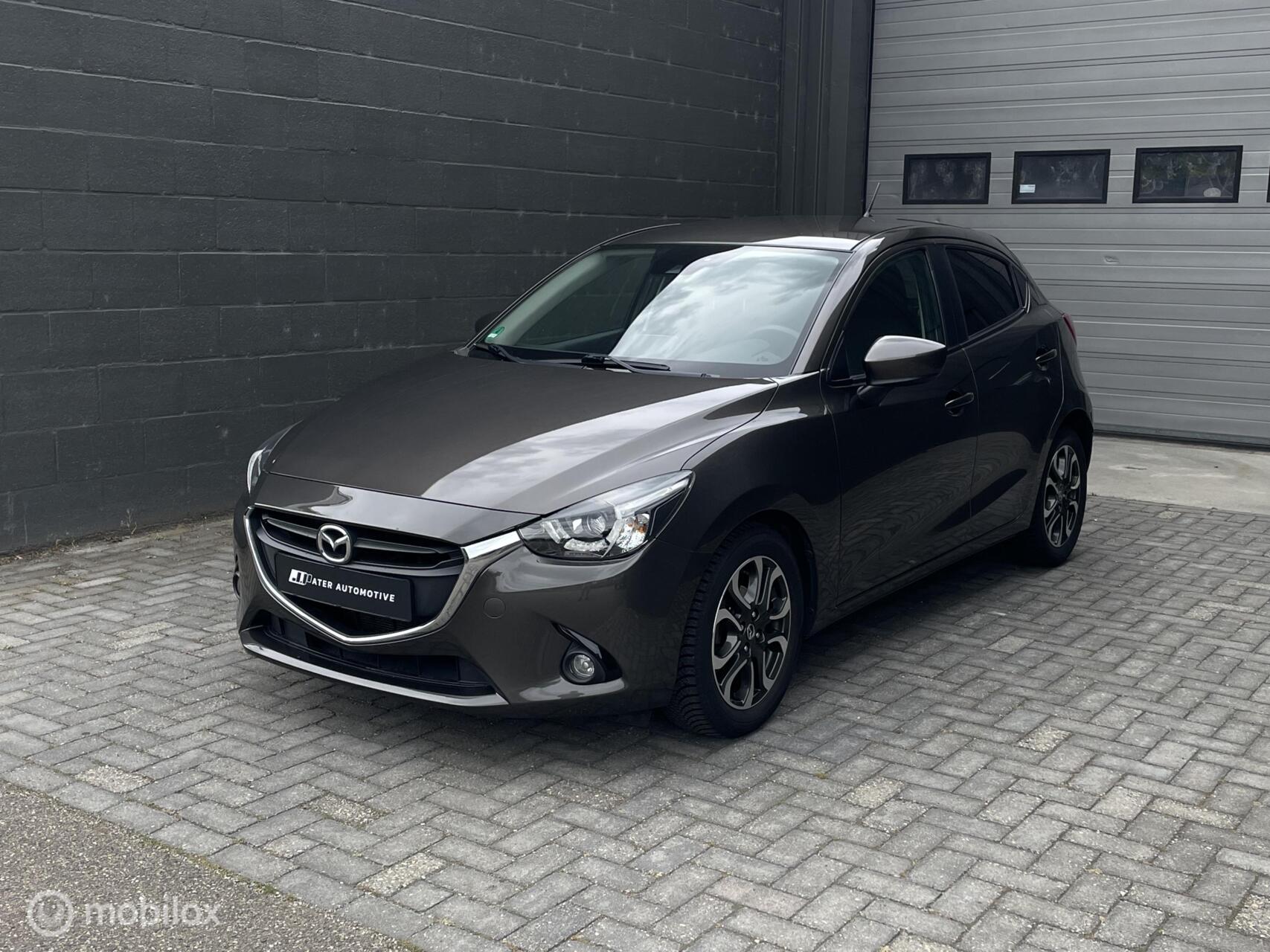 Mazda 2 1.5 Skyactiv-GT NAKAMA | All-season | Navi | PDC | Stoelverwarming | All-season banden | 2016 - voorkant