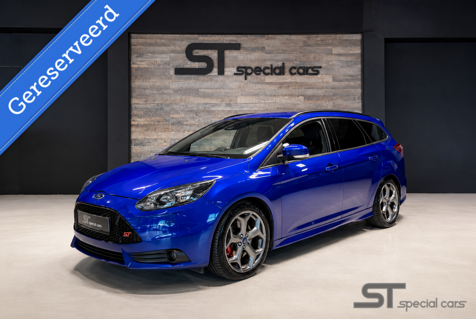 Ford Focus Wagon 2.0 EcoBoost ST-3 2014 - voorkant