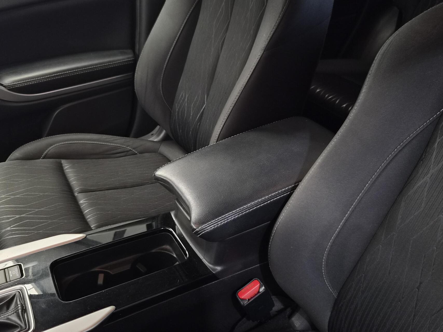 Foto van Mitsubishi Mitsubishi Eclipse Cross