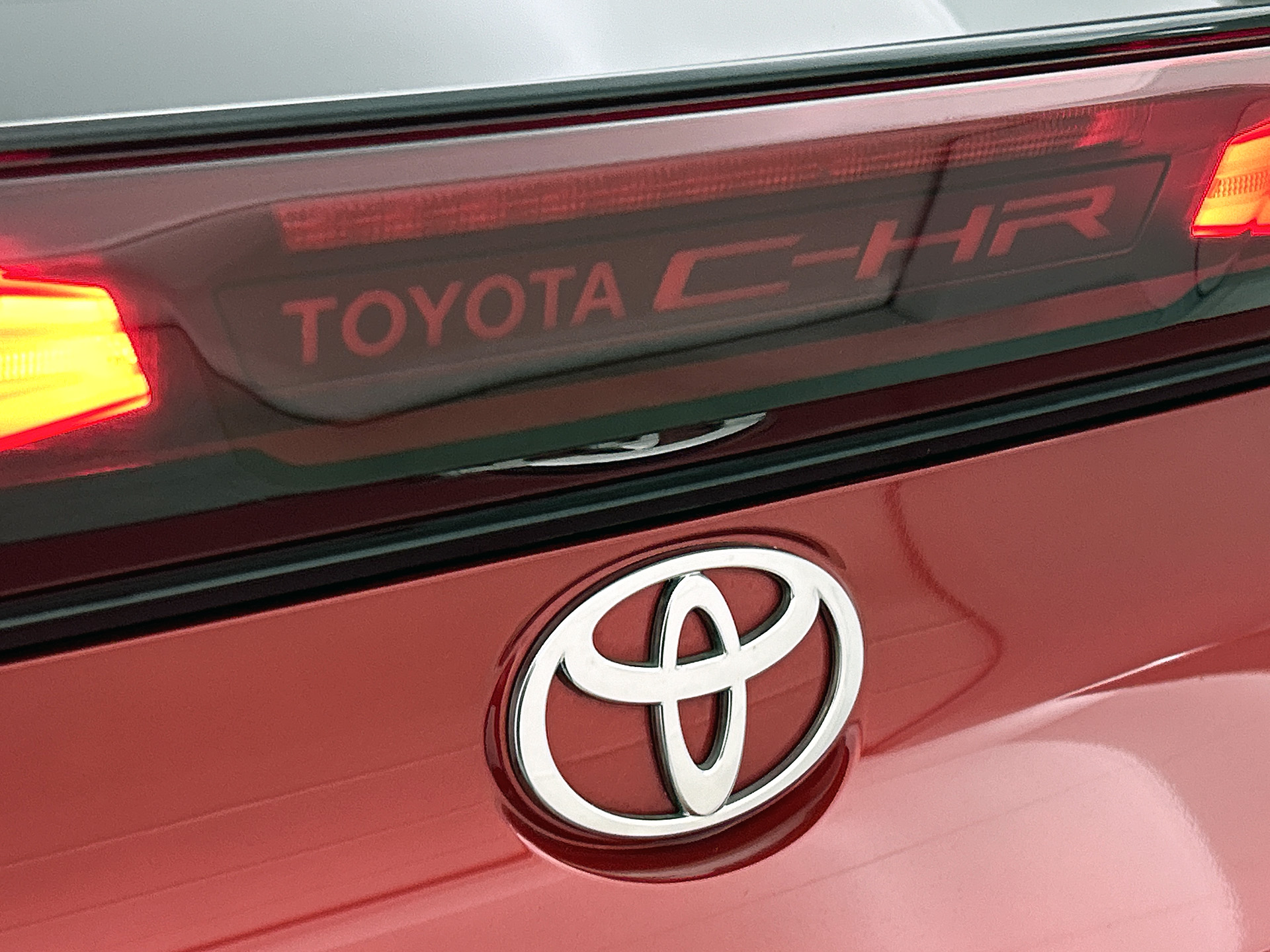 Foto van Toyota C-hr