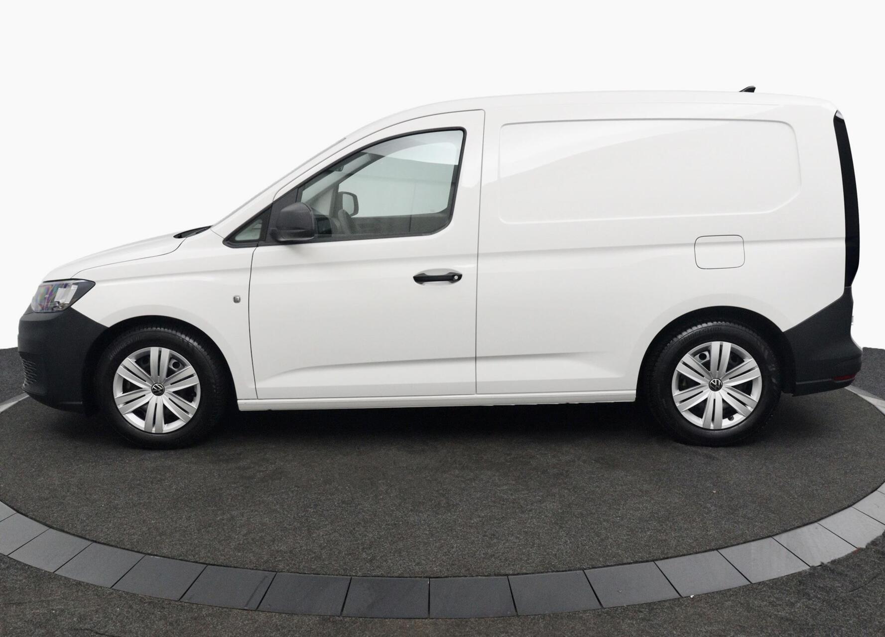 Foto van Volkswagen Caddy Modified Partition Wall