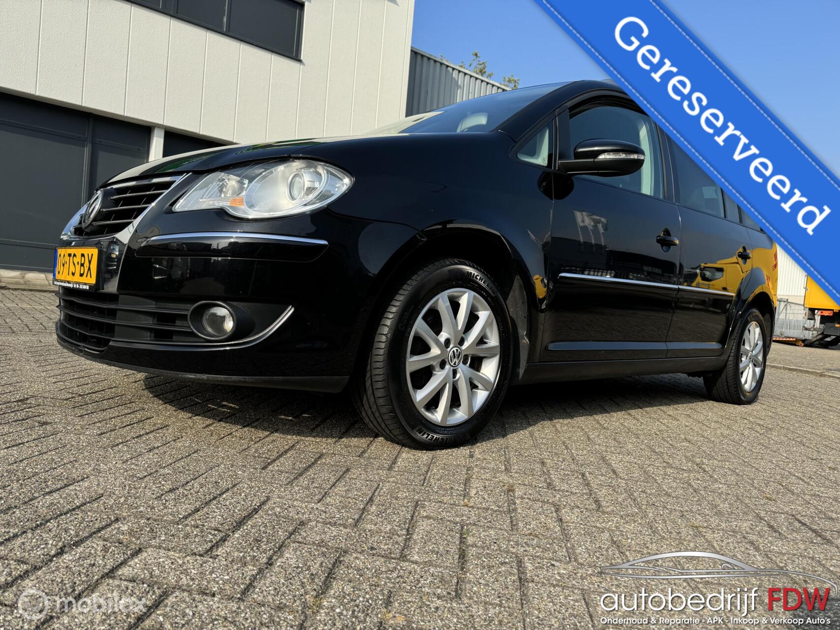 Volkswagen Touran 1.4 TSI/7PERS./NAP/PDC/LM VELGEN/ 2007 - voorkant