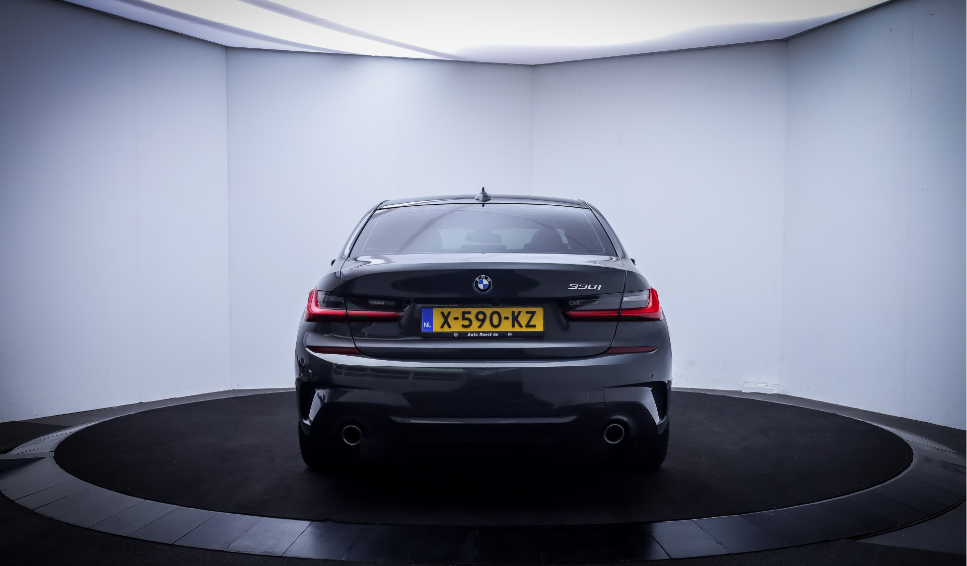 Foto van BMW 330i