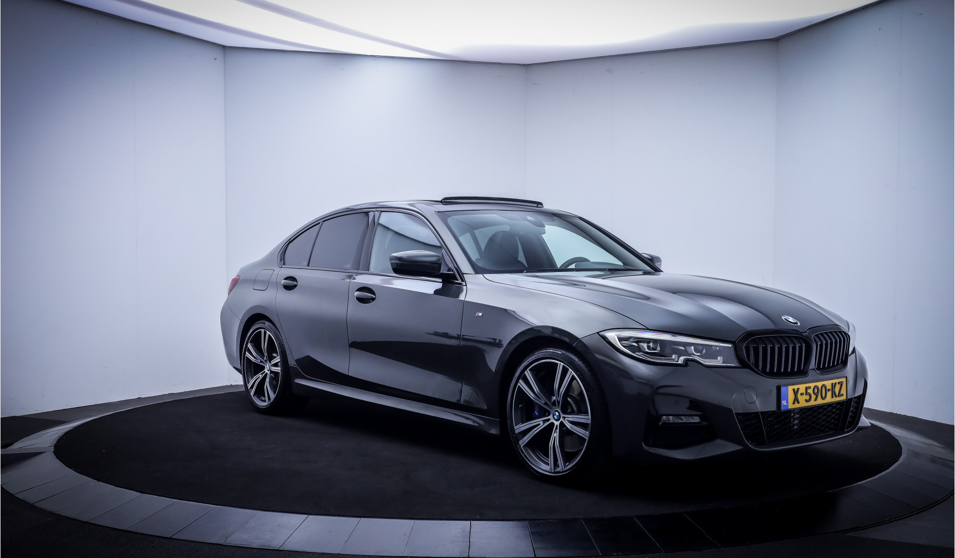 Foto van BMW 330i