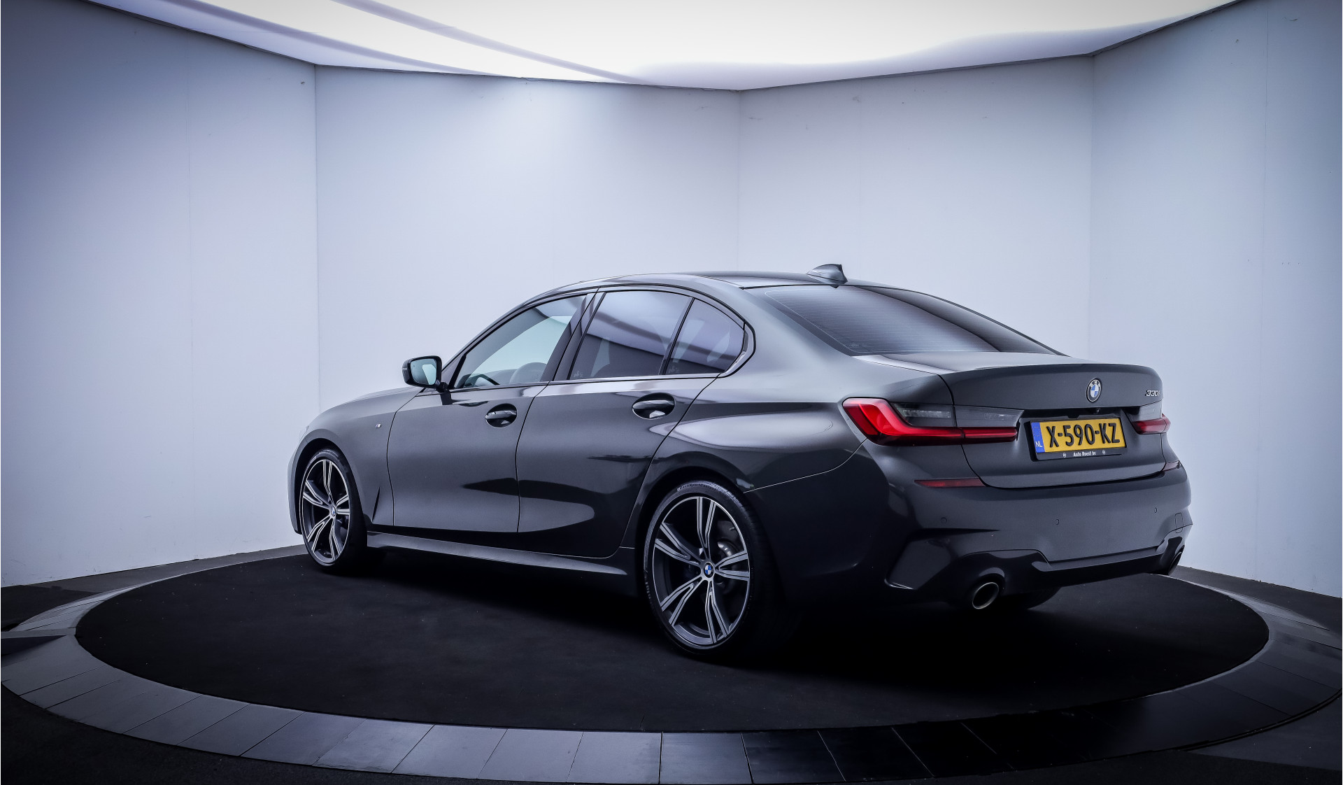 Foto van BMW 330i