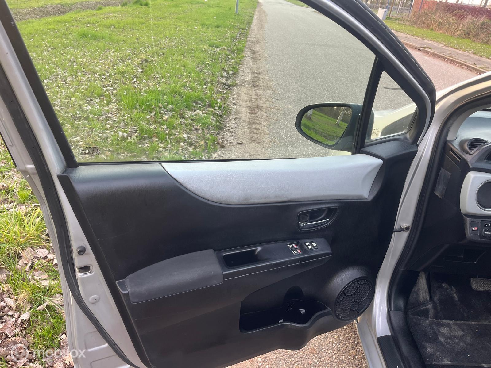 Foto van Toyota Toyota Yaris Hybrid